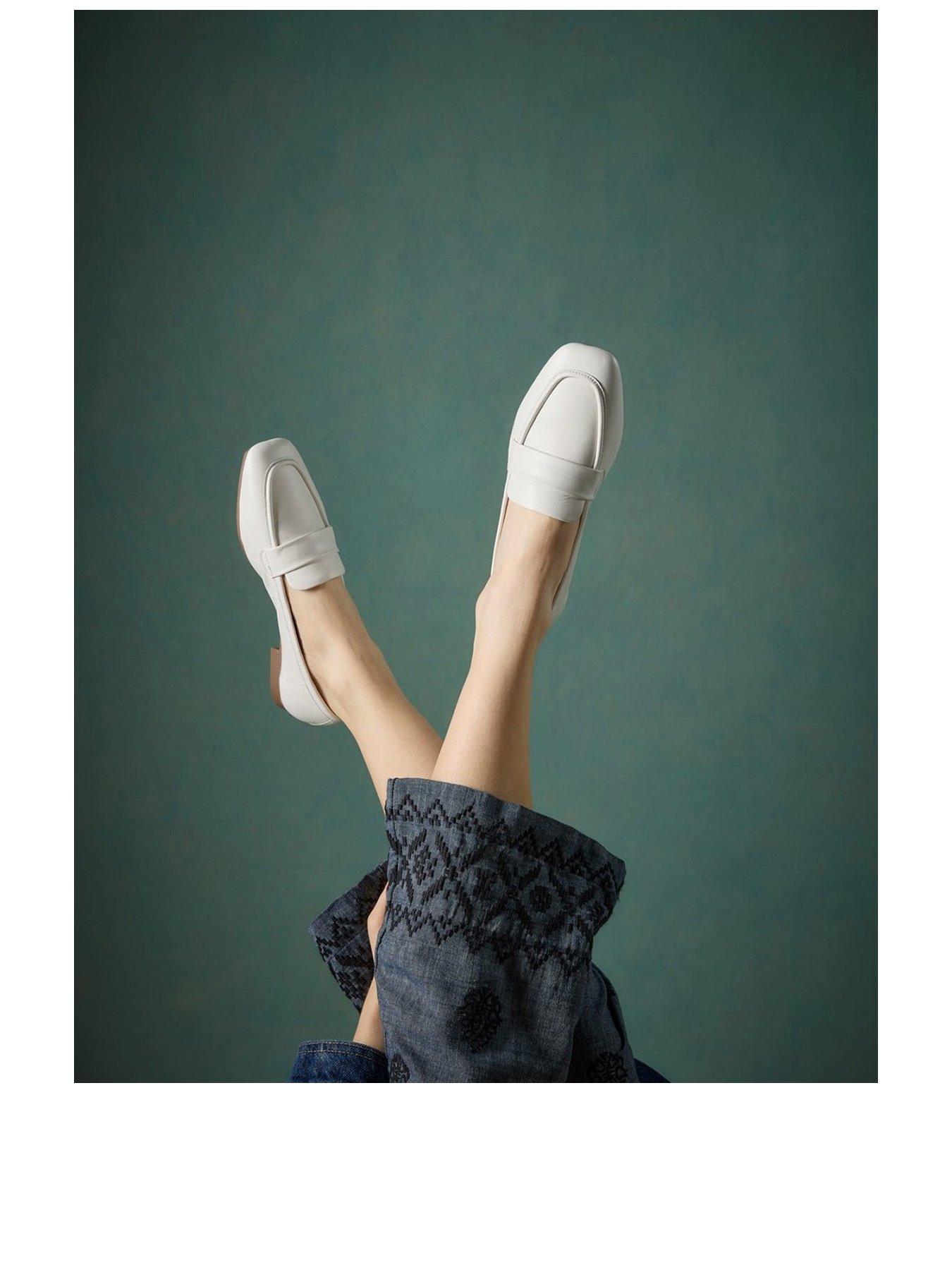 hush-puppies-sutton-loafer-whitestillFront