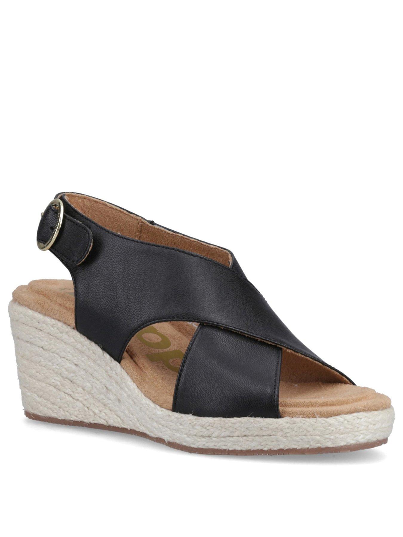 hush-puppies-willow-rattan-back-stap-wedge-blackstillFront