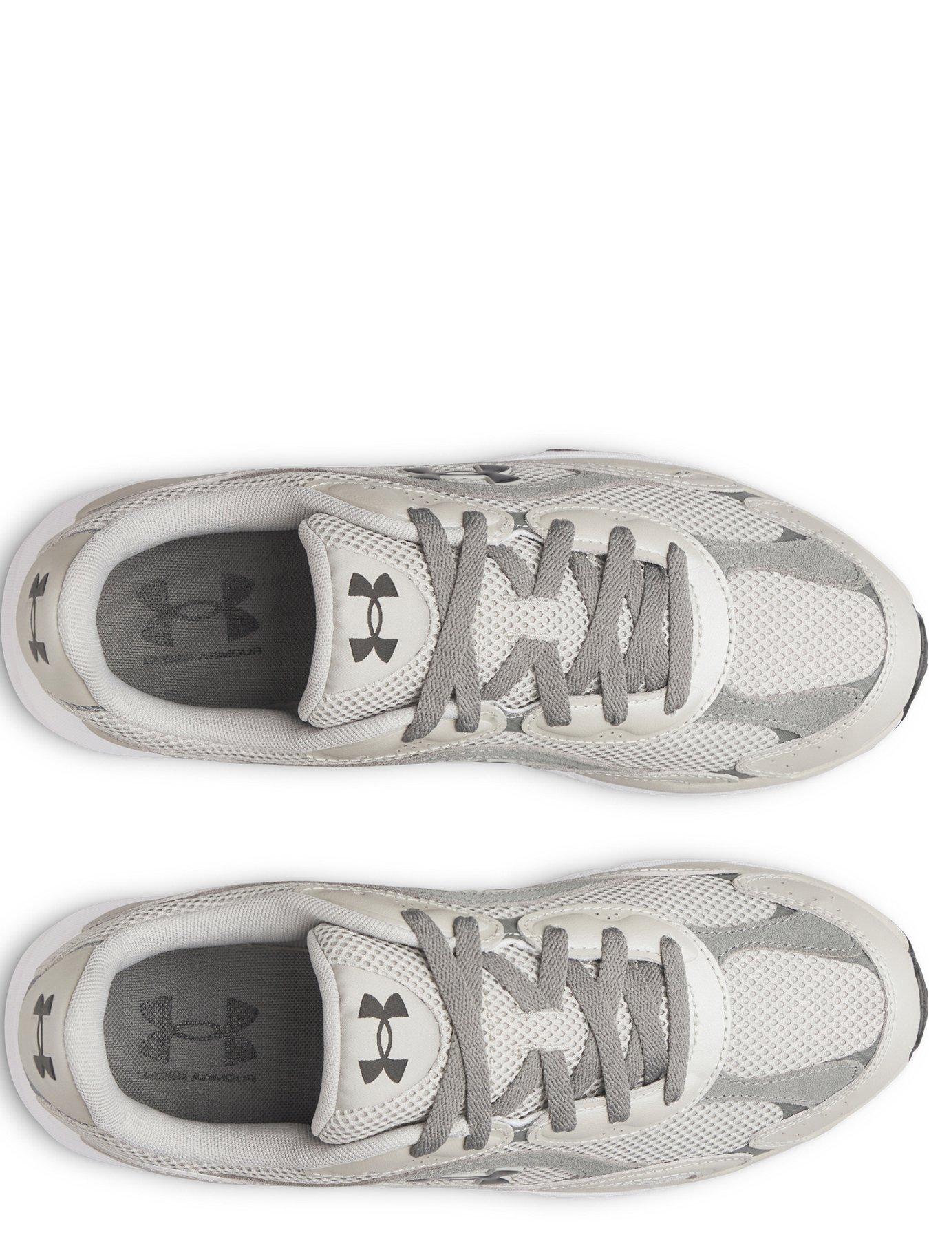under-armour-mens-training-tech-runner-greyoutfit