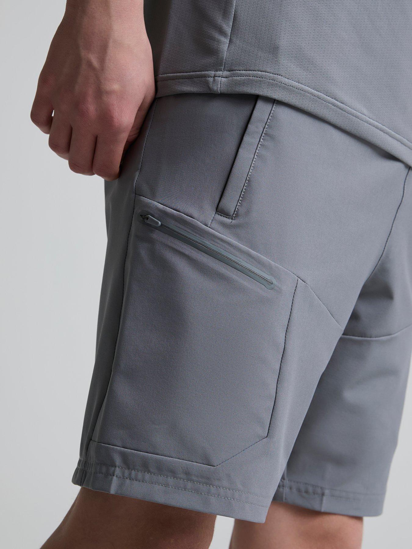 monterrain-kids-ramble-30-woven-running-short-greydetail