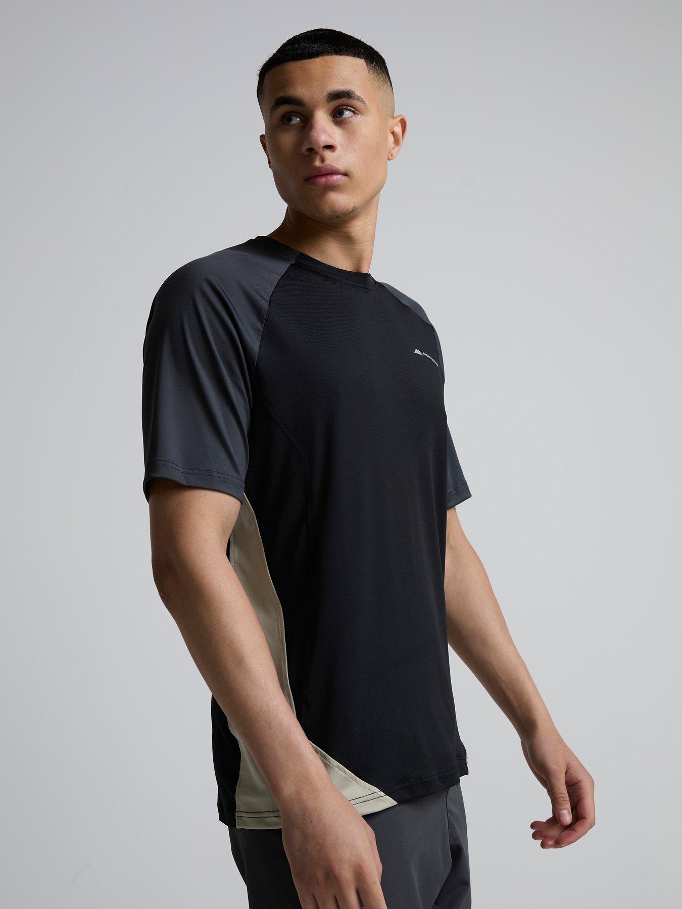 monterrain-mens-vault-tee-blackdetail