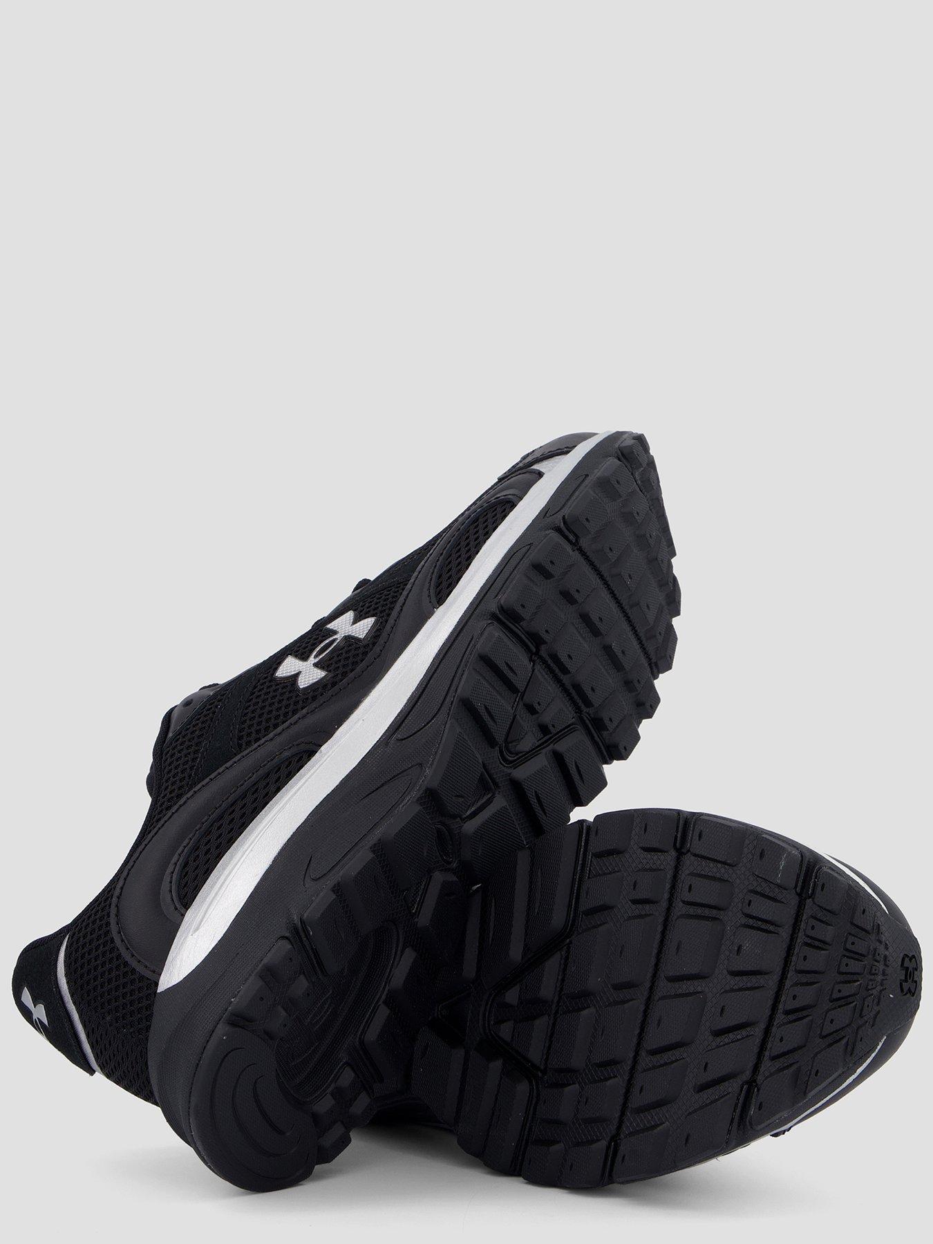 under-armour-mens-training-tech-runner-blackdetail