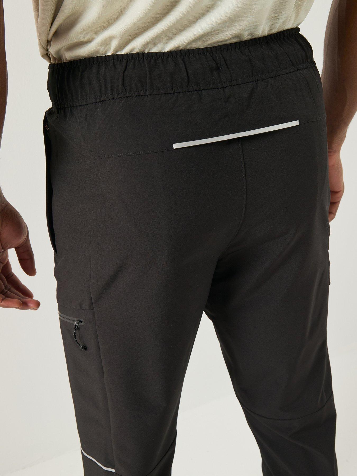Image 4 of 6 of Monterrain Mens Ramble 3.0 Woven Pant - Black