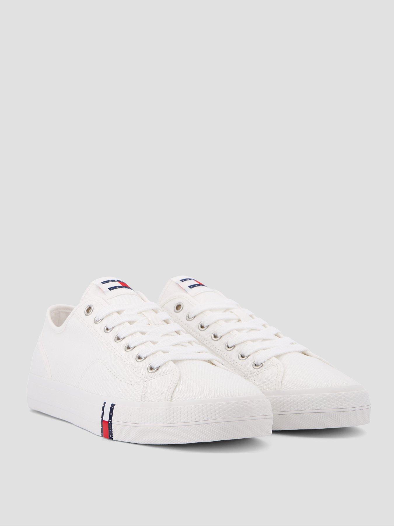 Image 6 of 7 of Tommy Jeans Archive Vulc Y2K Trainers - White