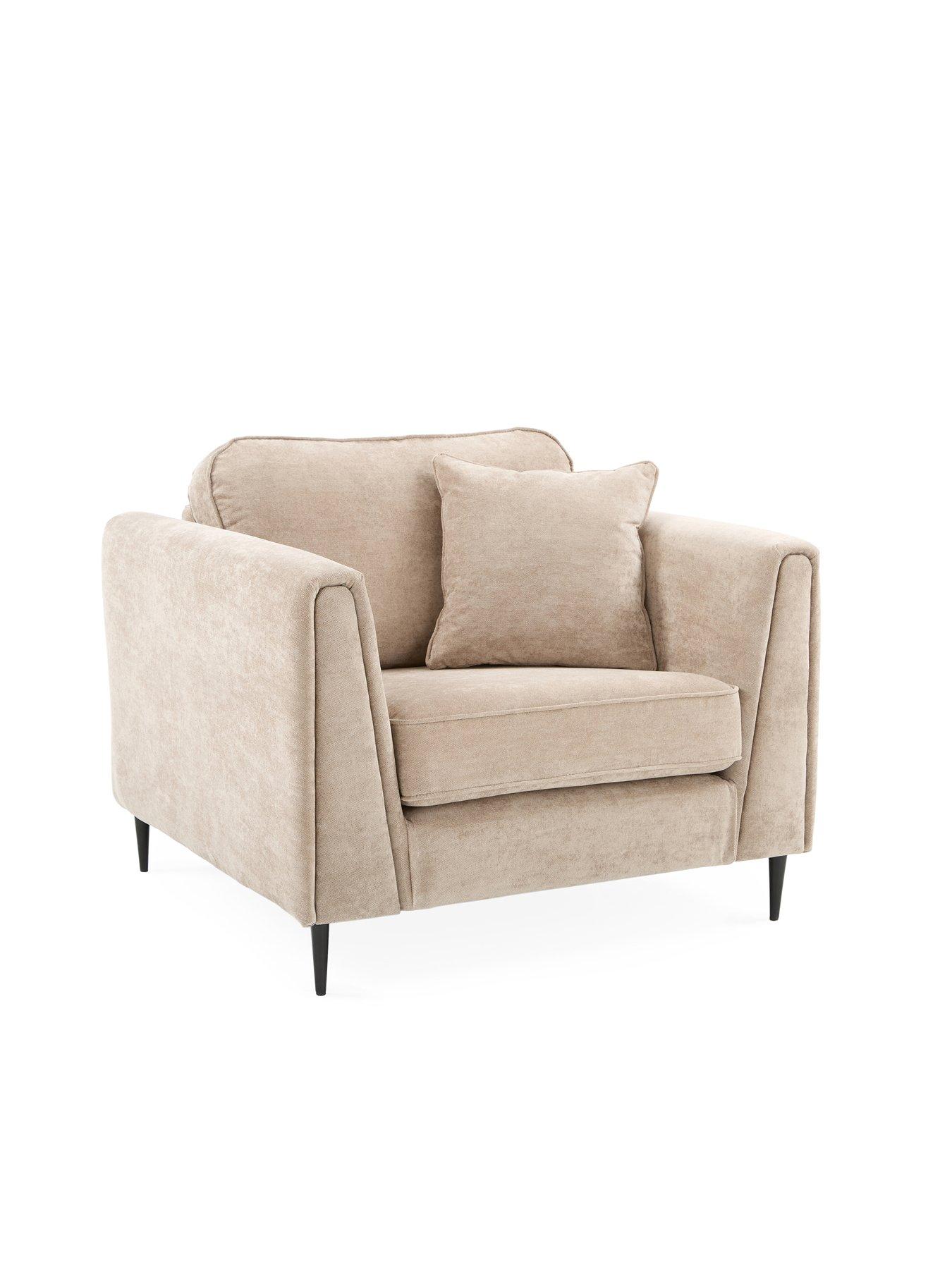 the-very-collection-messina-3-seater-chairoutfit