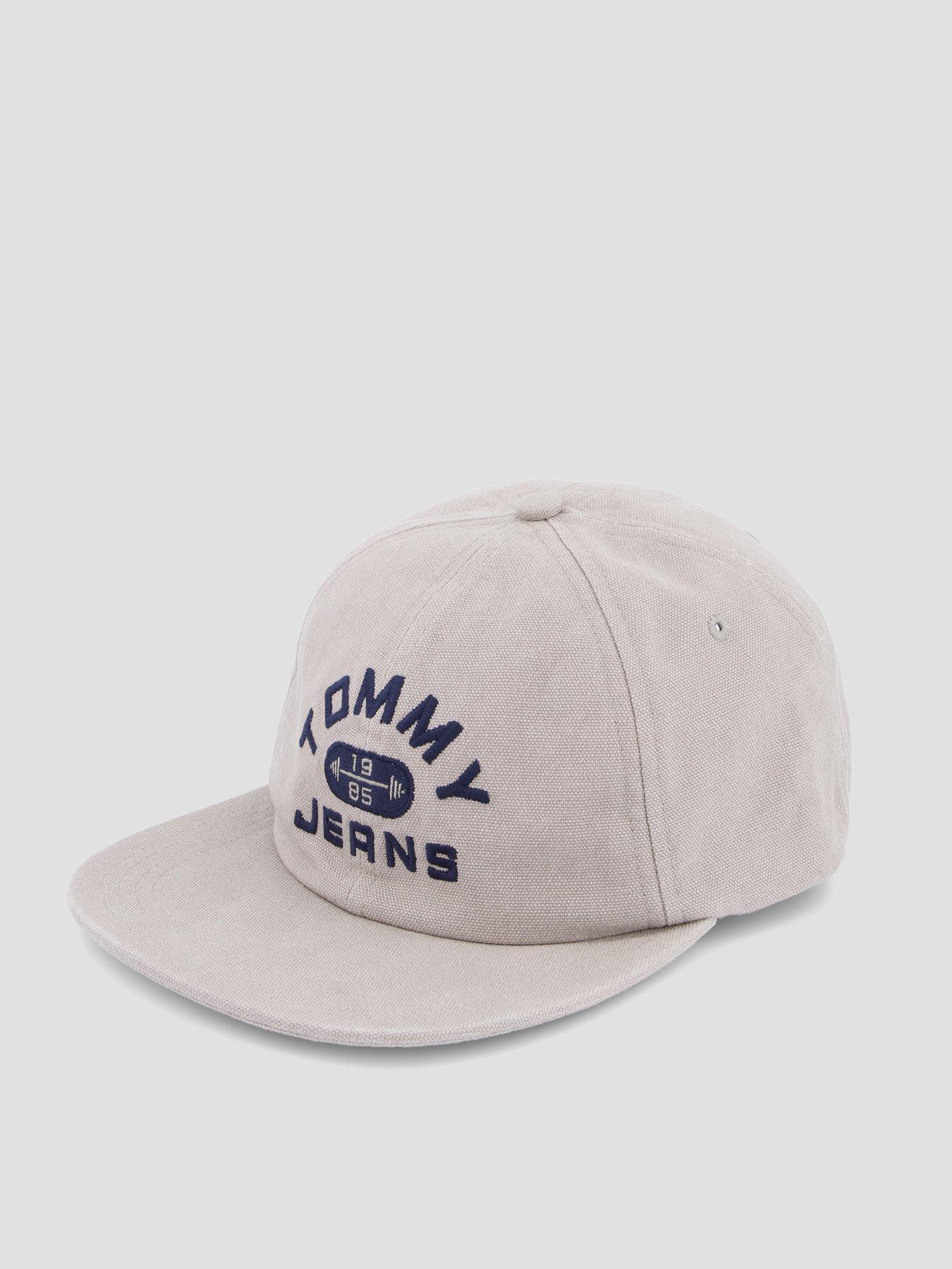 tommy-jeans-tommy-jeans-world-gym-graphic-cap-greyback