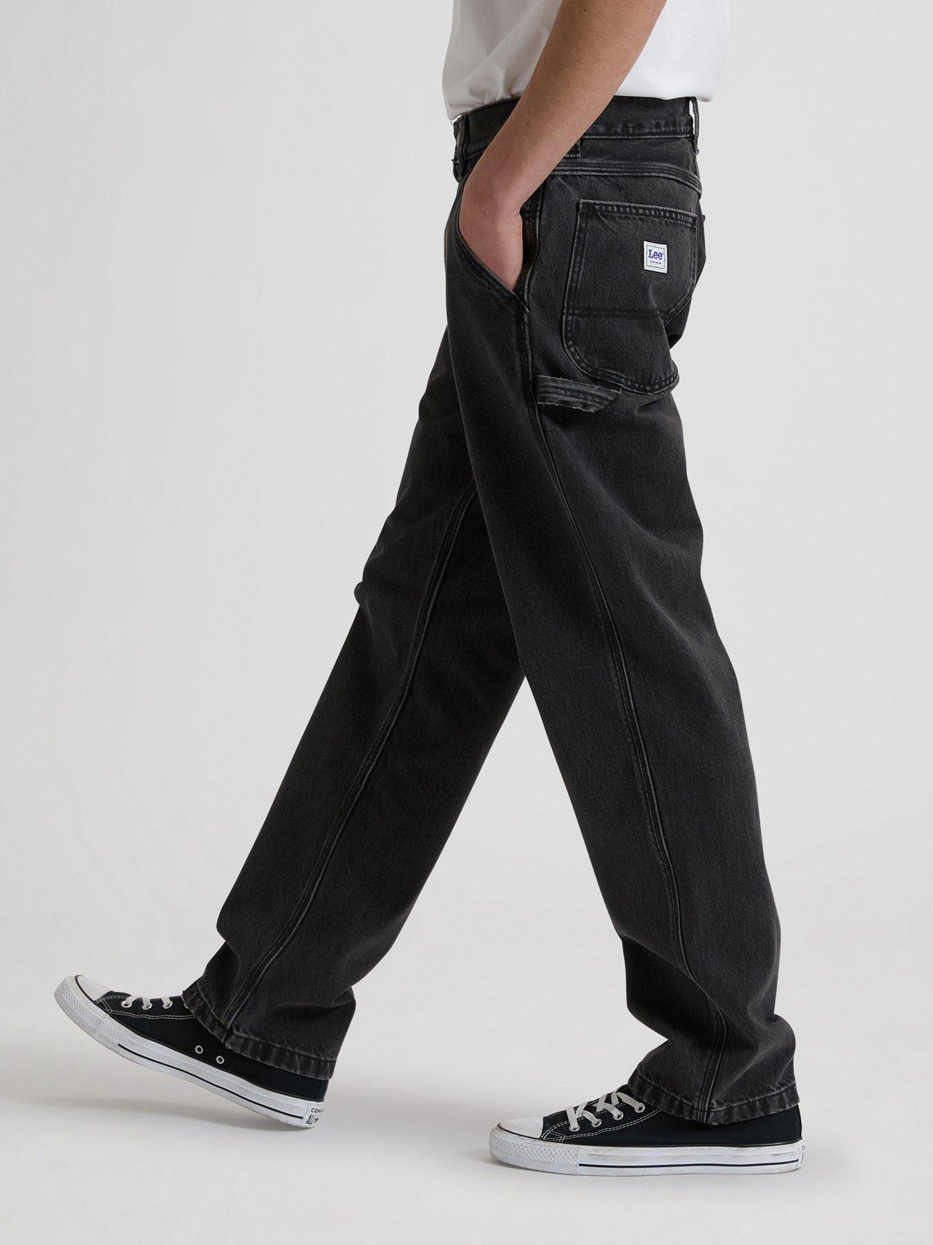 lee-lee-relaxed-tapered-fit-carpenter-jeans-blackoutfit