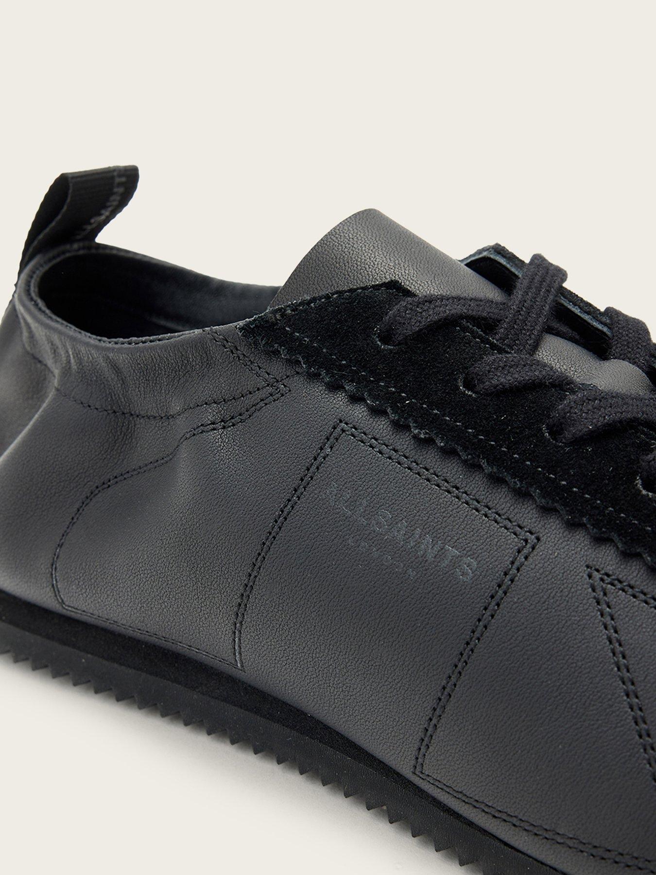 allsaints-kenny-runner-blackoutfit