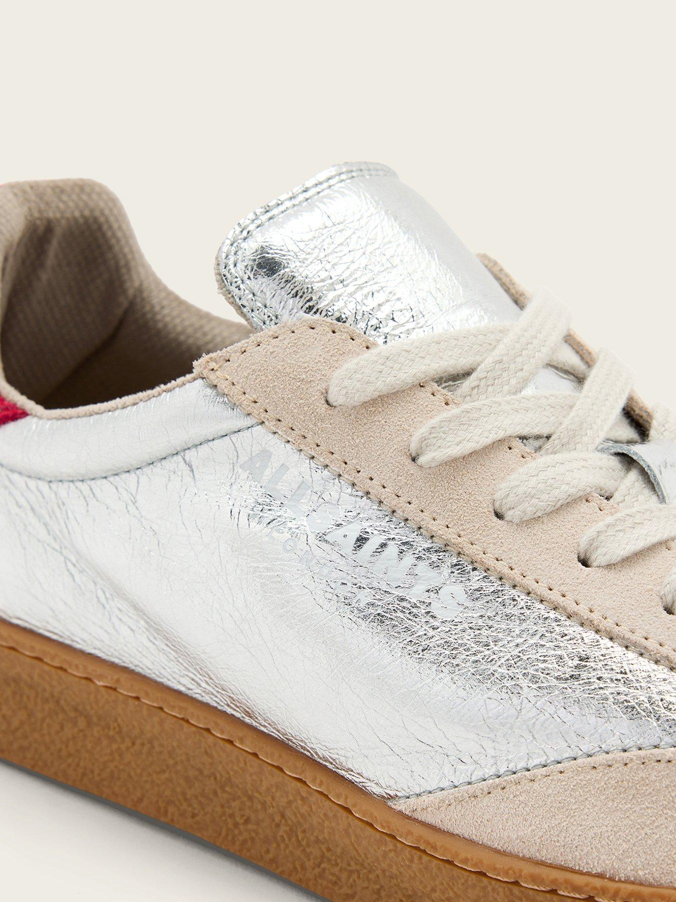 allsaints-thelma-metallic-low-top-traiers-silveroutfit