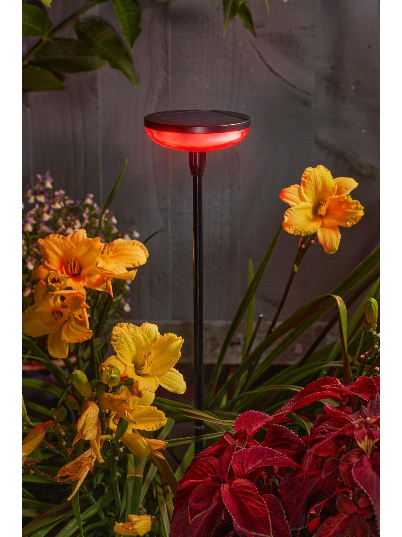 smart-solar-hygge-stake-light-colour-changingback