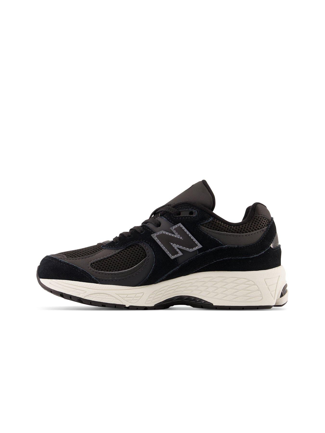 Image 5 of 6 of New Balance Junior 2002 Trainer - Black