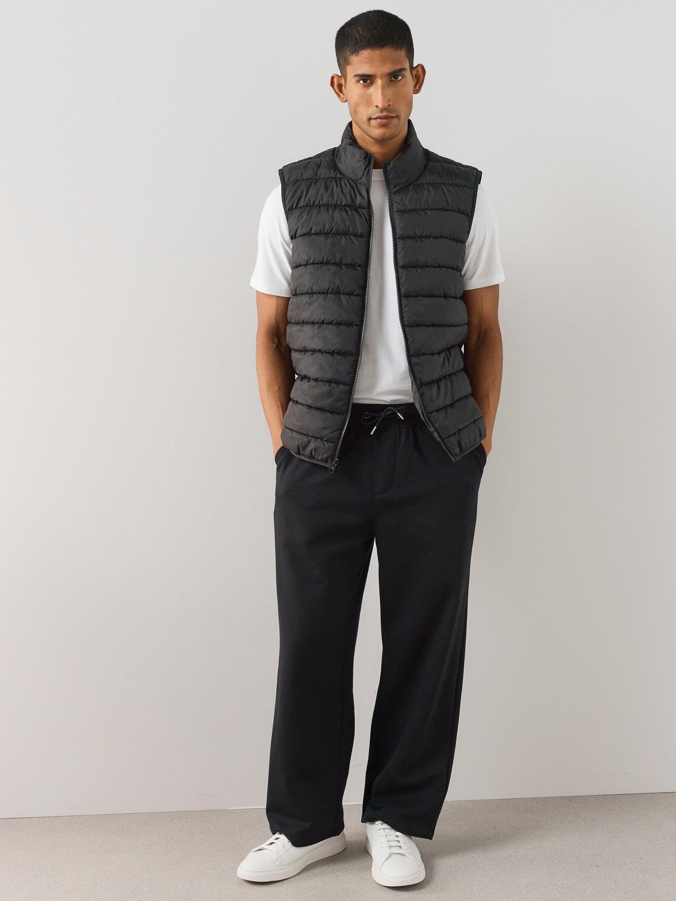 Image 3 of 7 of The Very Collection Reversible Shower Resistant Padded Gilet - Black