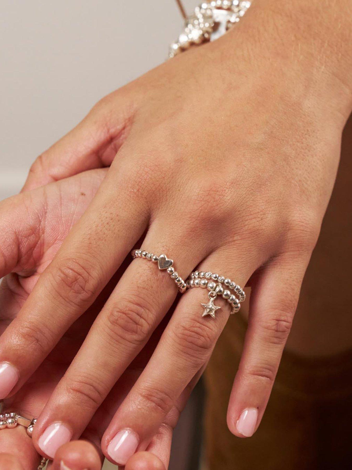 chlobo-inset-heart-ringstillFront