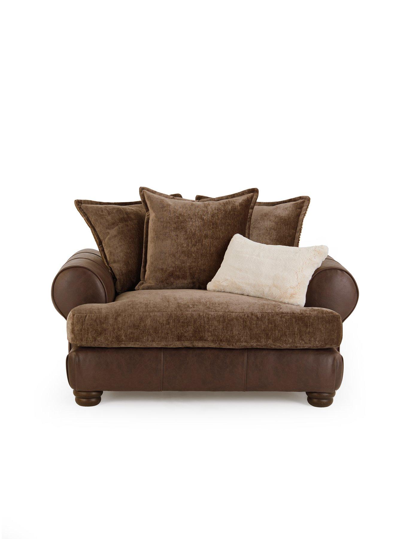 the-very-collection-broadway-fabric-snuggle-chairoutfit