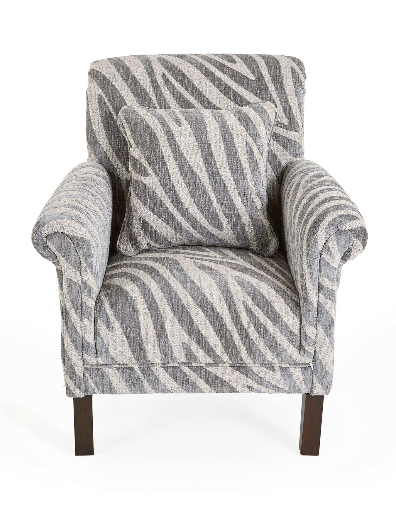the-very-collection-nala-fabric-accent-chairstillFront