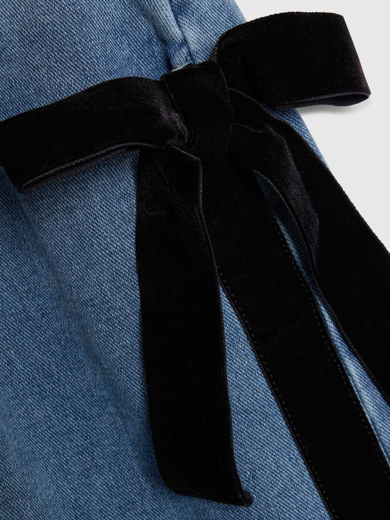 Image 6 of 6 of River Island Velvet Bow Relaxed Straight - Blue