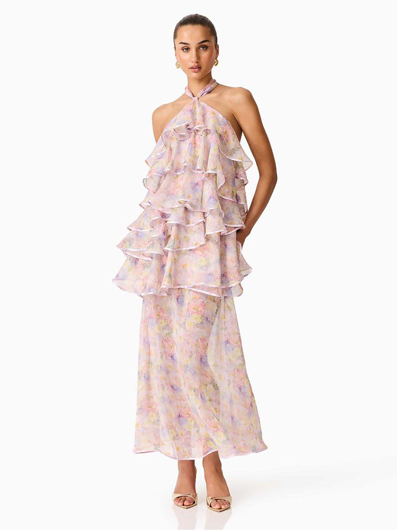elliatt-alindra-halter-neck-maxi-dressoutfit