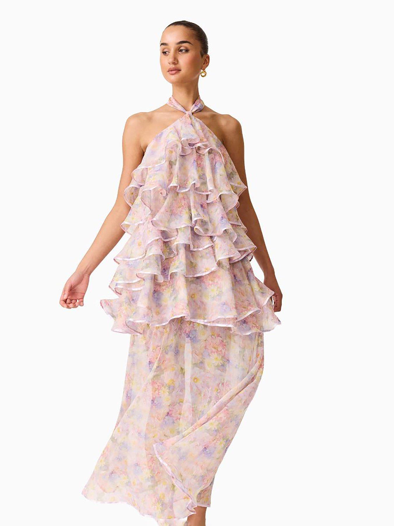 elliatt-alindra-halter-neck-maxi-dressdetail