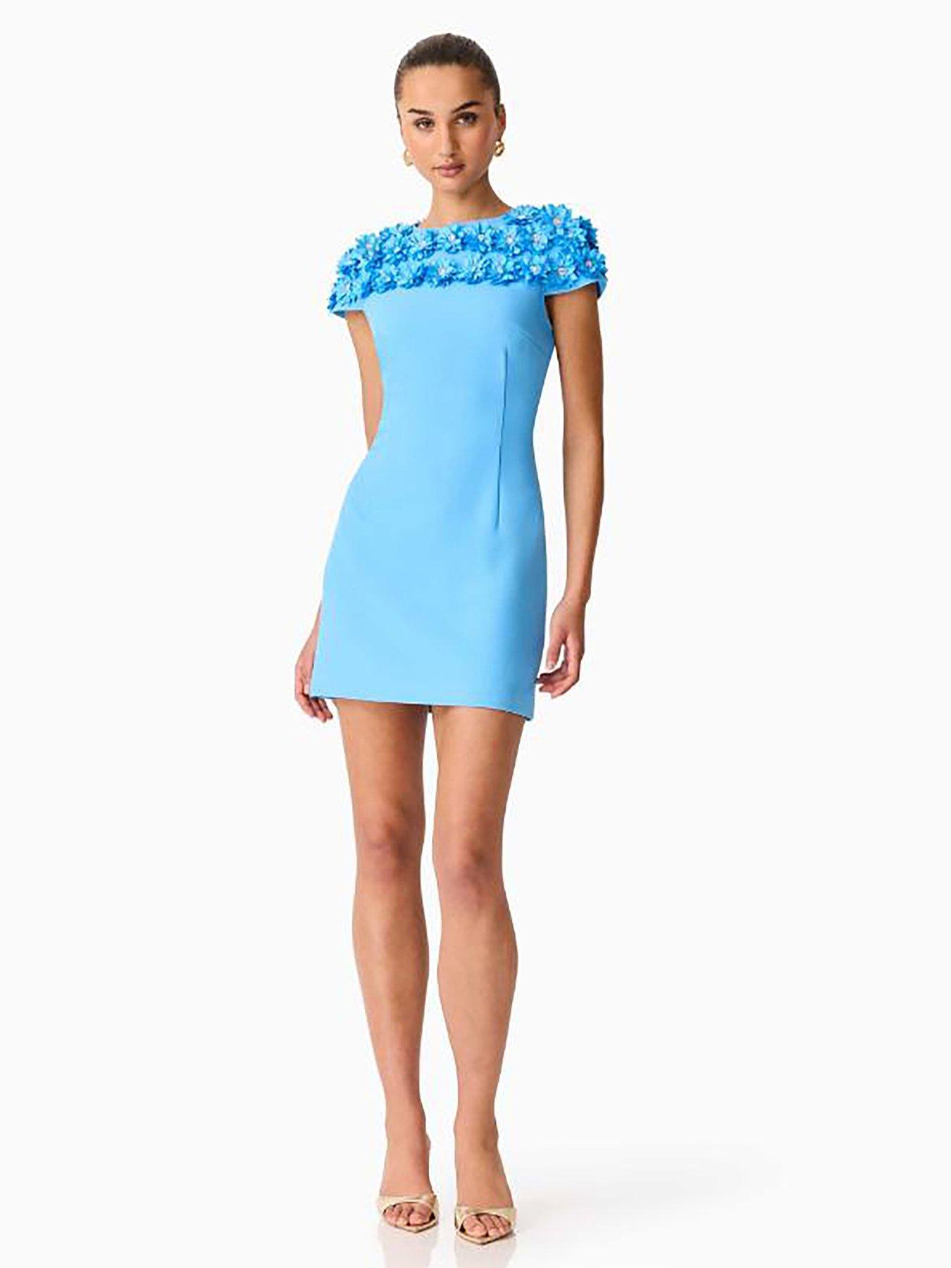 elliatt-dali-floral-applique-mini-dress-blueoutfit