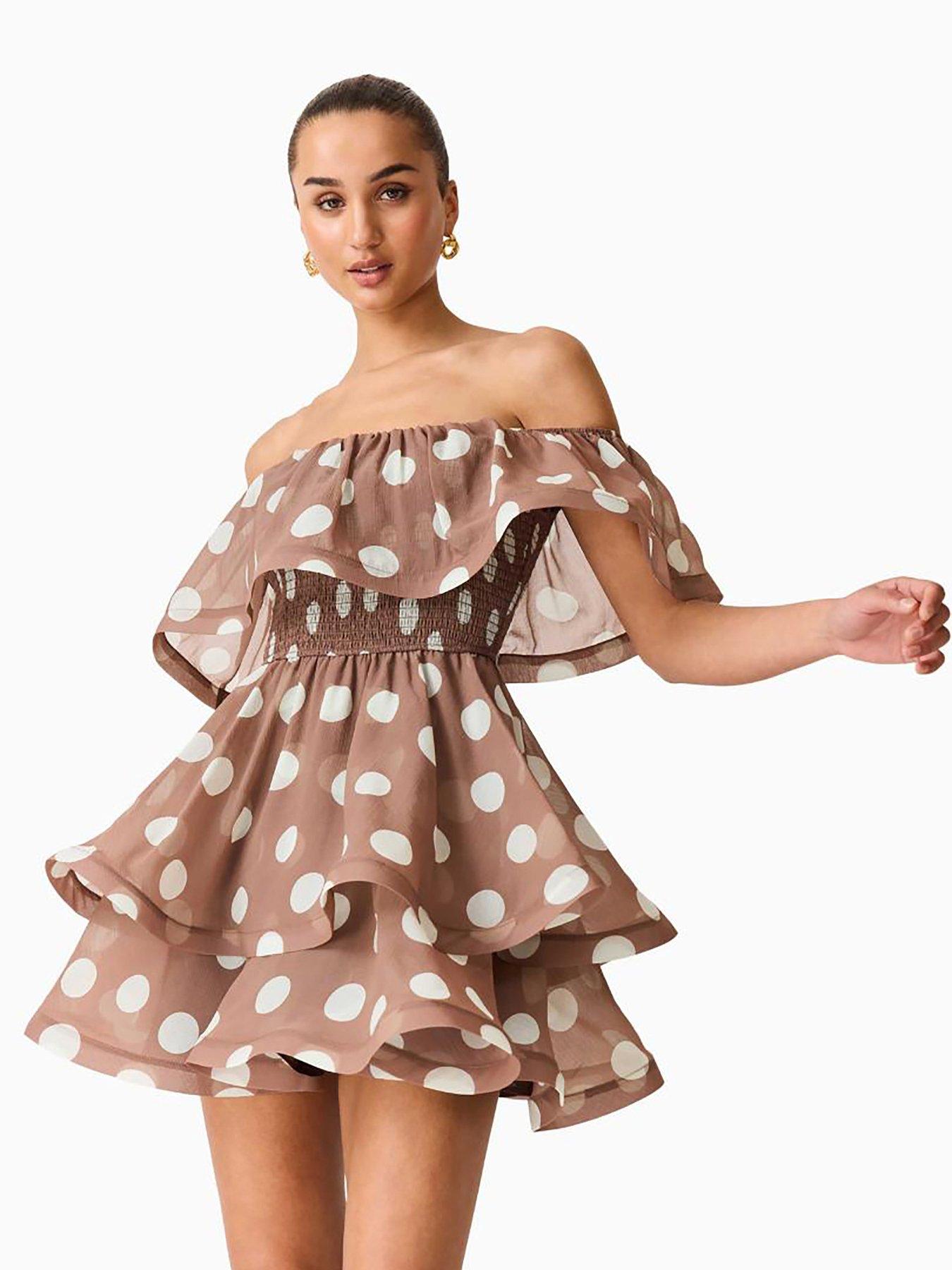 Mini (Short) | Brown | L | Very