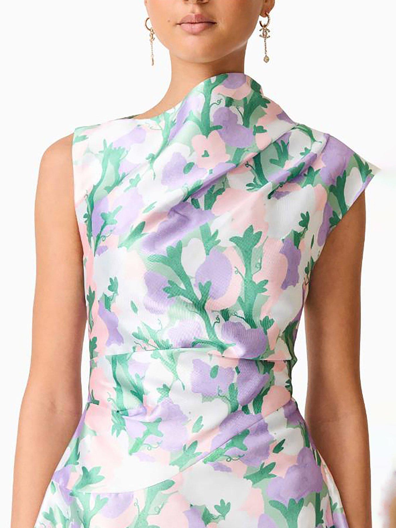 Image 6 of 7 of Elliatt Lavina Asymmetrical Gown - Purple