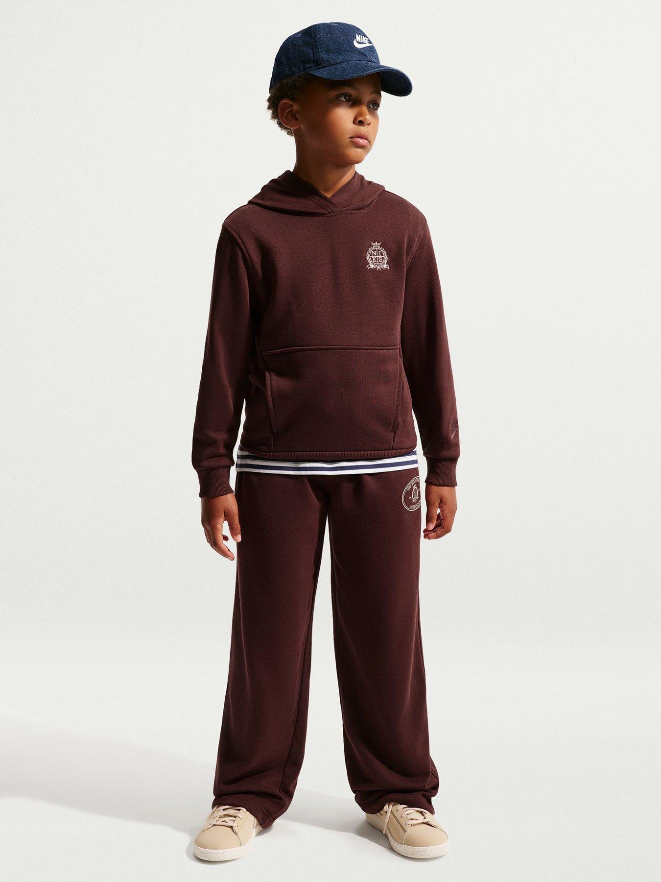 Image 4 of 4 of Nike Nike Big Kids' Club Fleece Crest Logo Hoodie