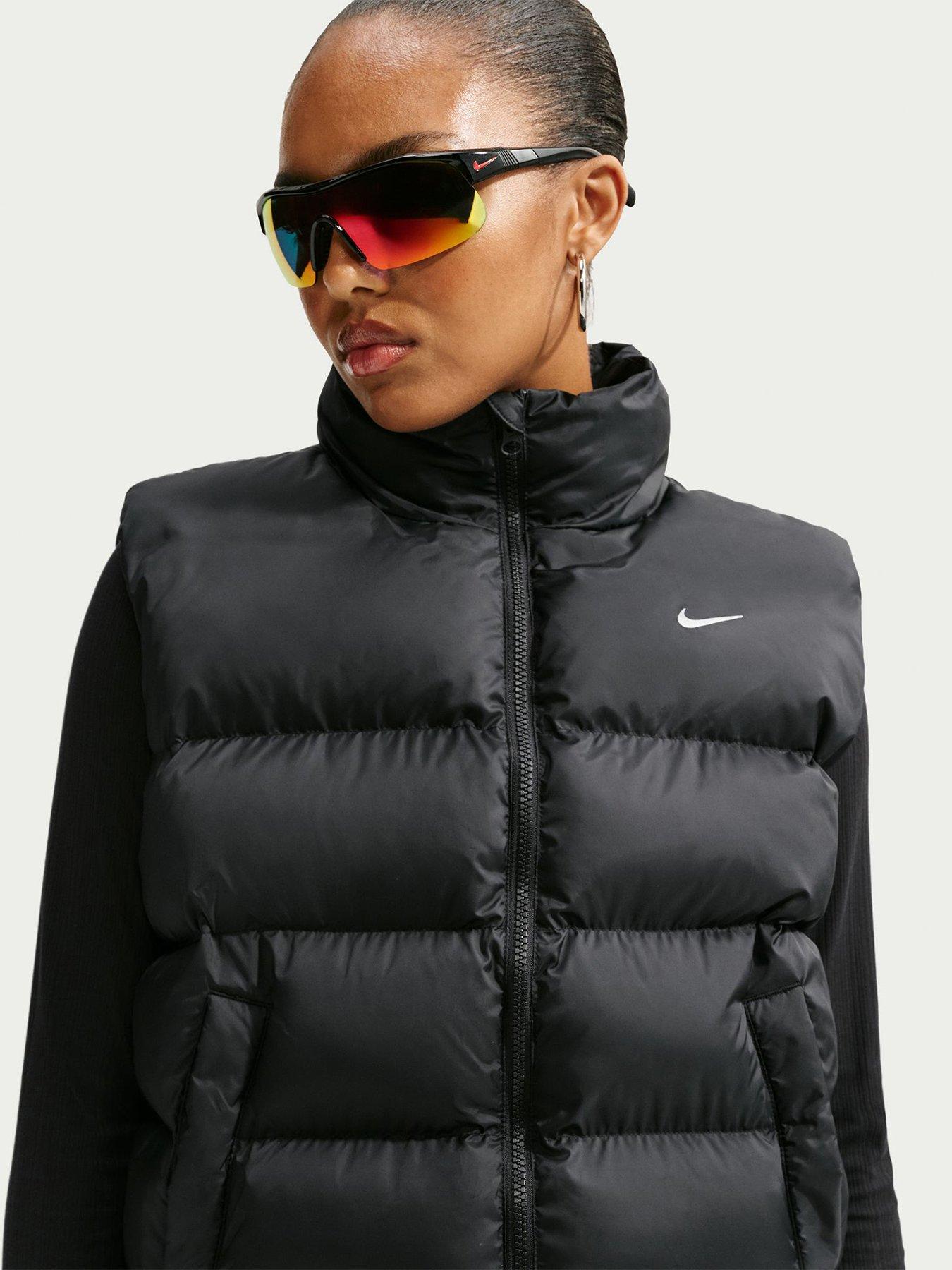 Image 1 of 5 of Nike Nike Womens Classic Gilet