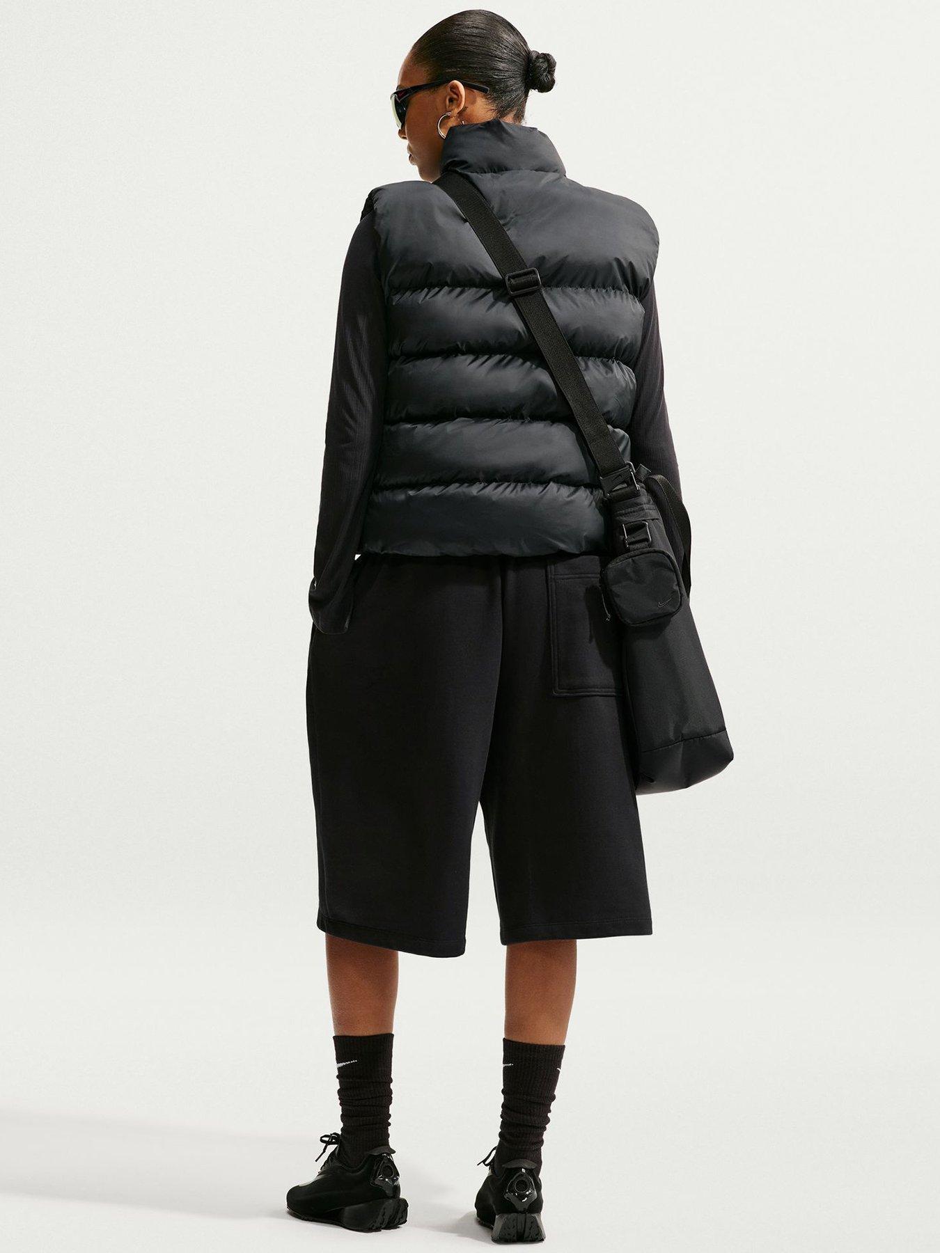 Image 4 of 5 of Nike Nike Womens Classic Gilet