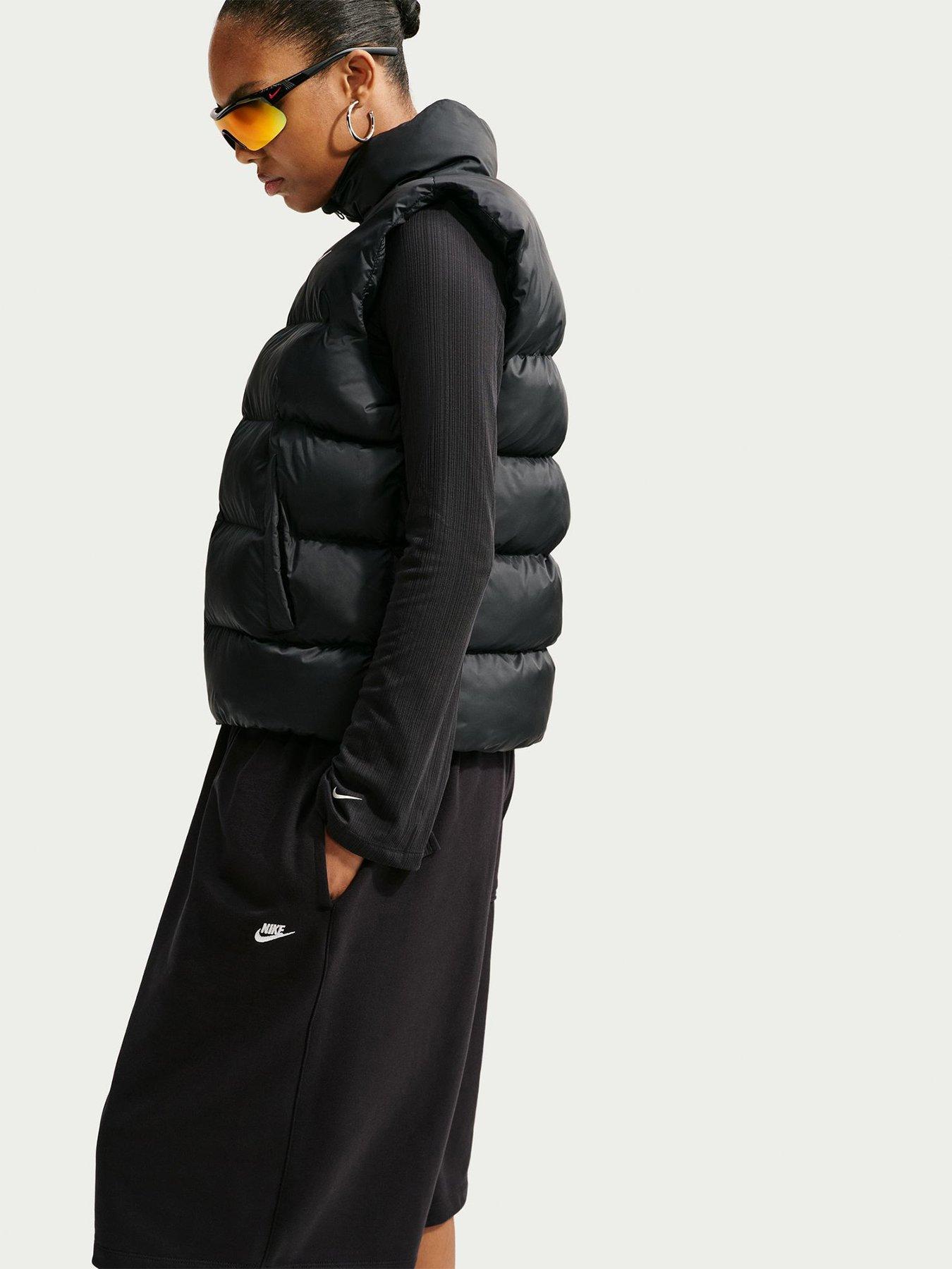 Image 5 of 5 of Nike Nike Womens Classic Gilet