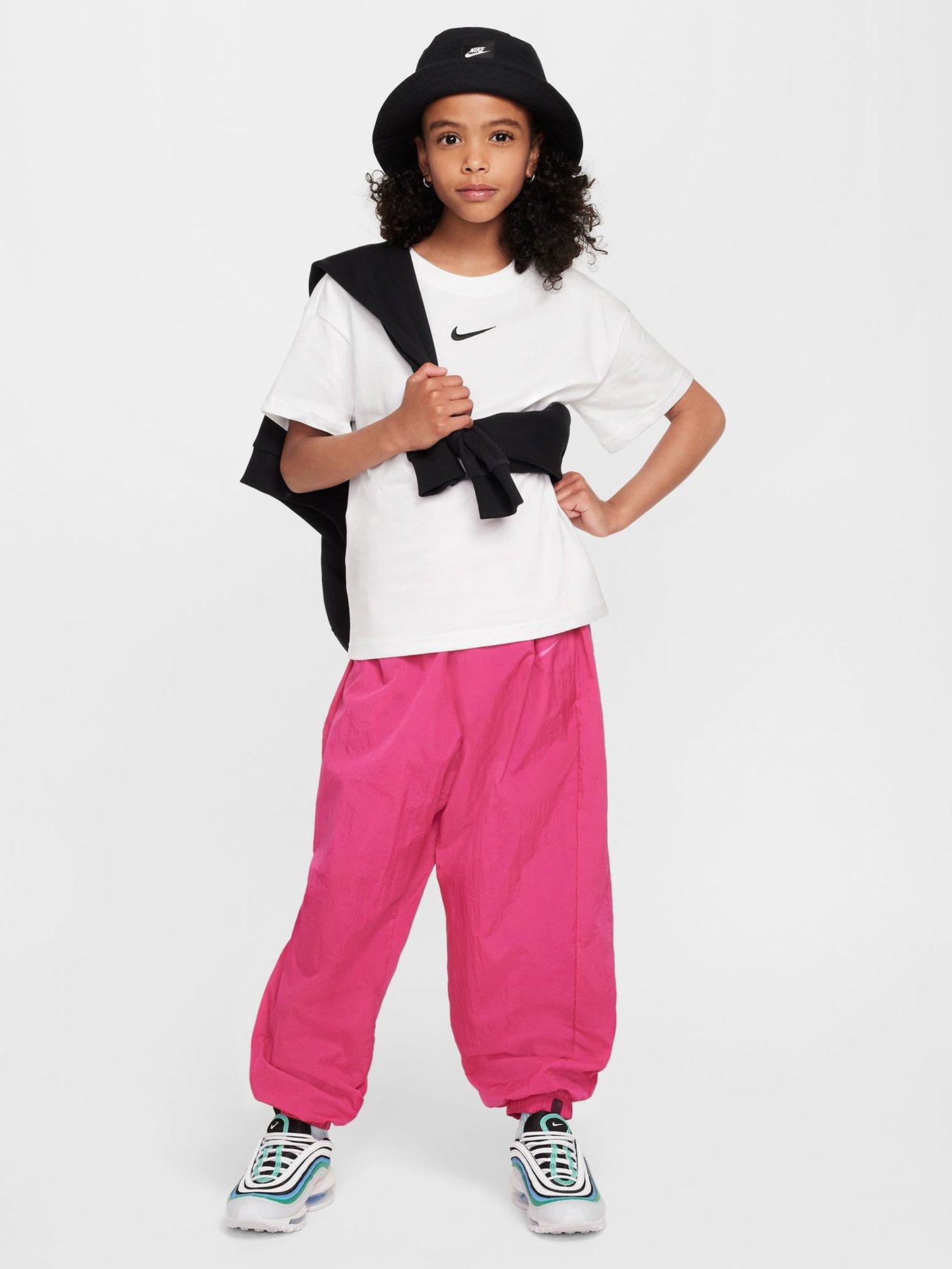 Image 3 of 4 of Nike Junior Girls Essential T-Shirt - White