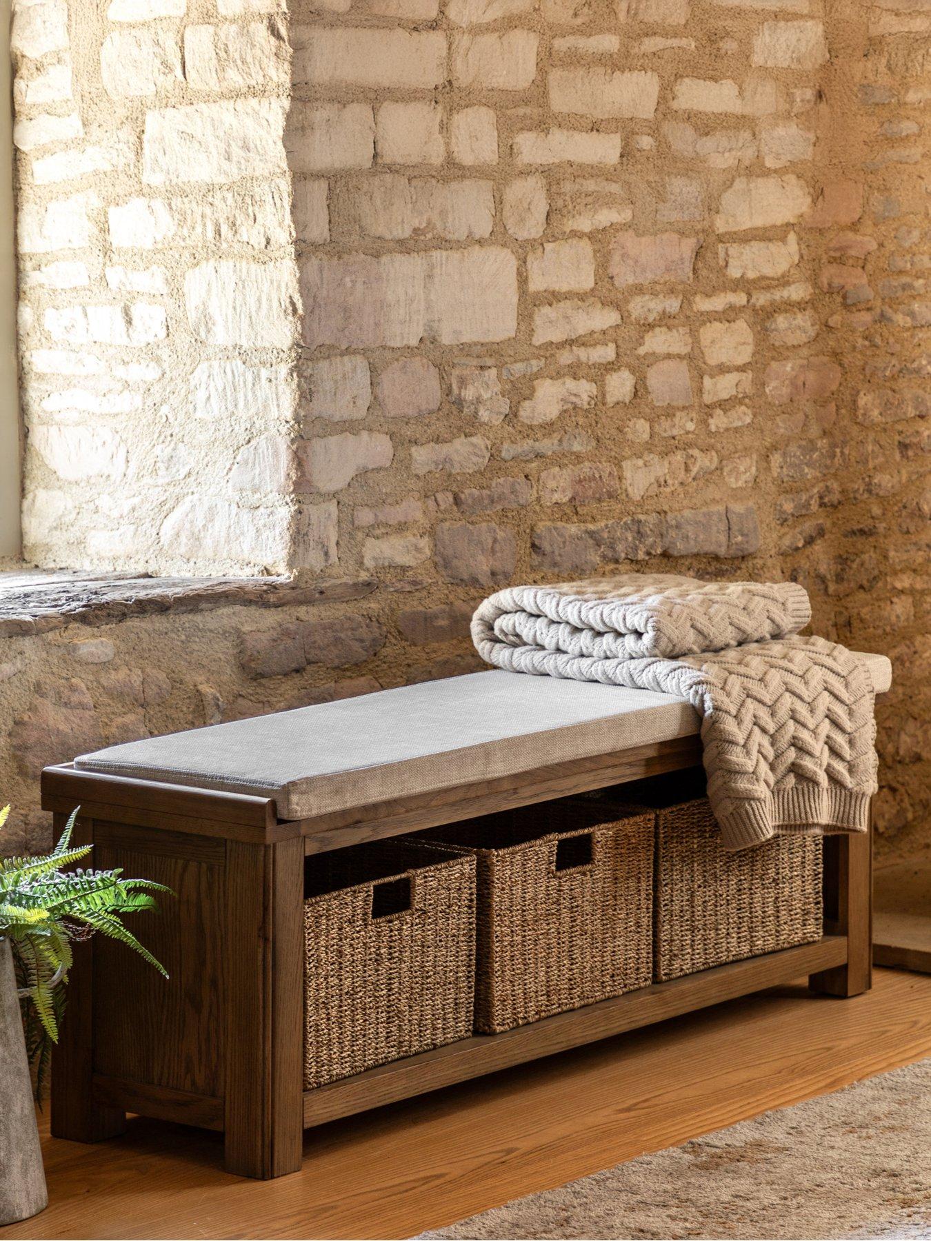 gallery-hardwick-hall-benchfront