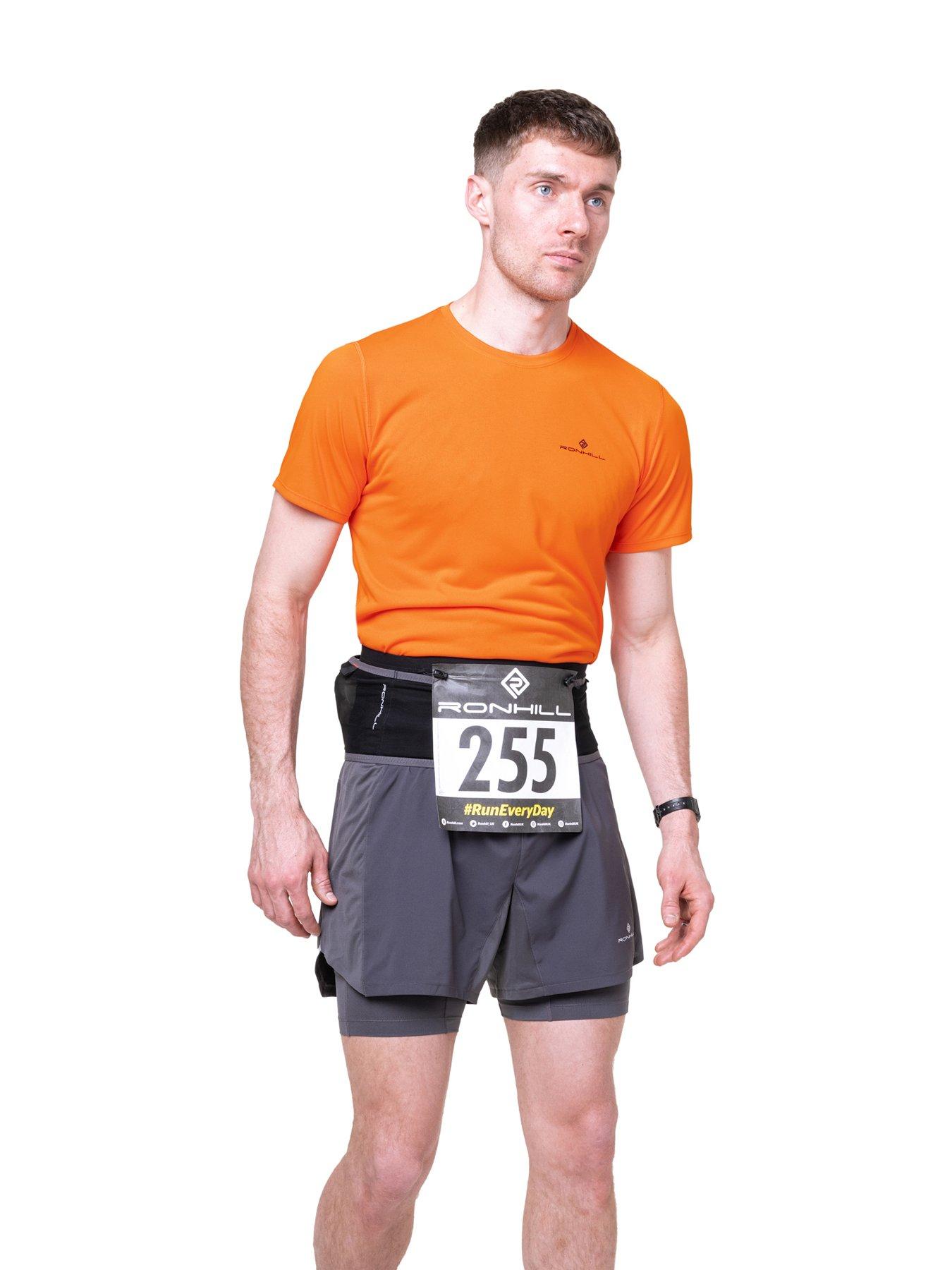 ronhill-unisex-speed-360-running-belt-blackstillFront
