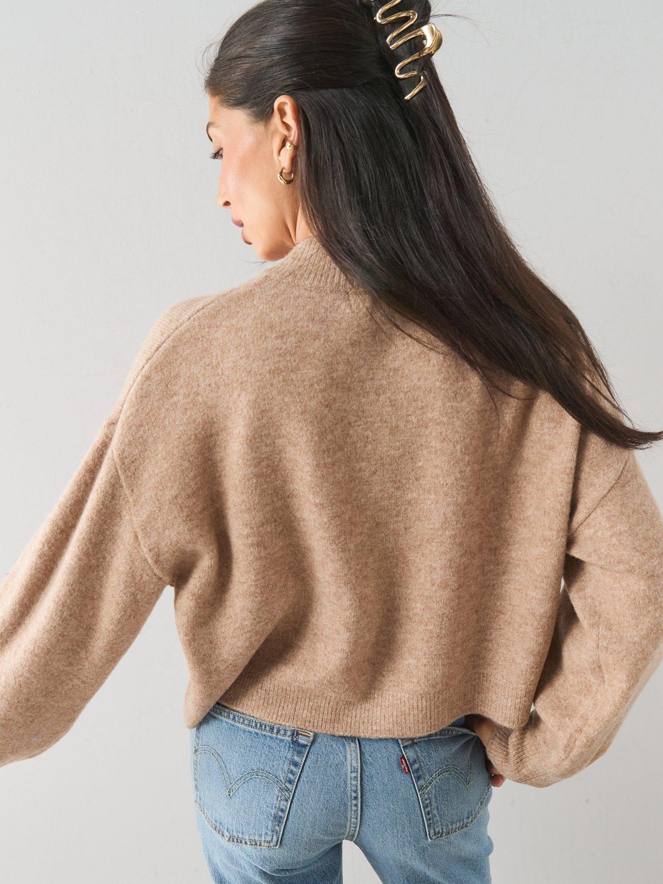 Image 2 of 7 of The Very Collection Style Yarn Crew Neck Cardigan With Wool - Beige