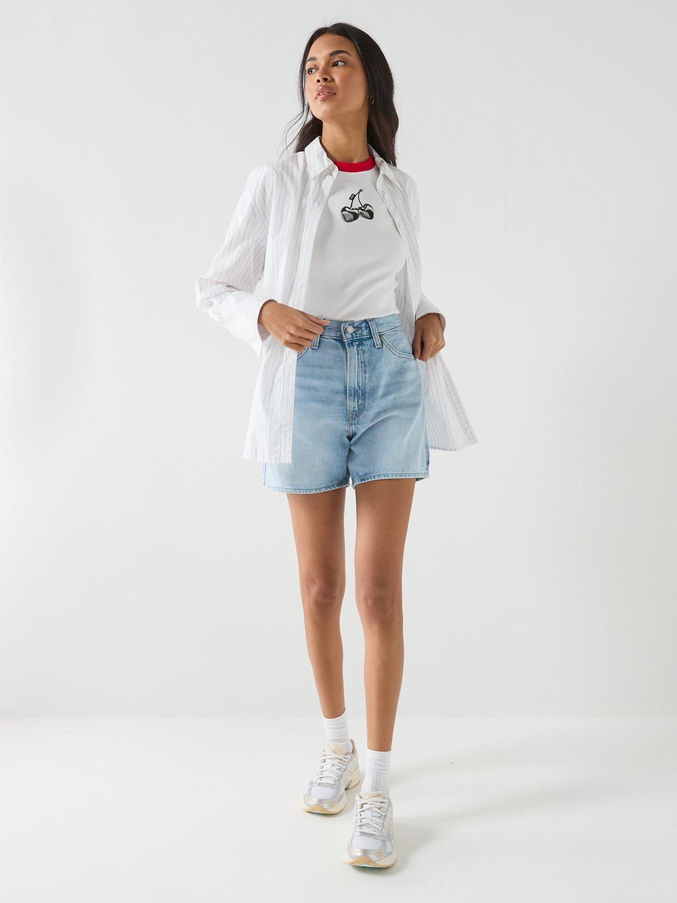 levis-gr-essential-sporty-t-shirt-whiteback