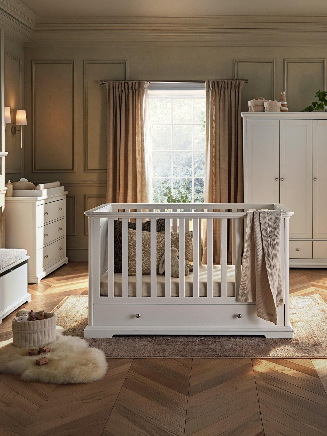 Image 1 of 5 of CuddleCo Beaumont 2pc Set - Low Cot Bed - White
