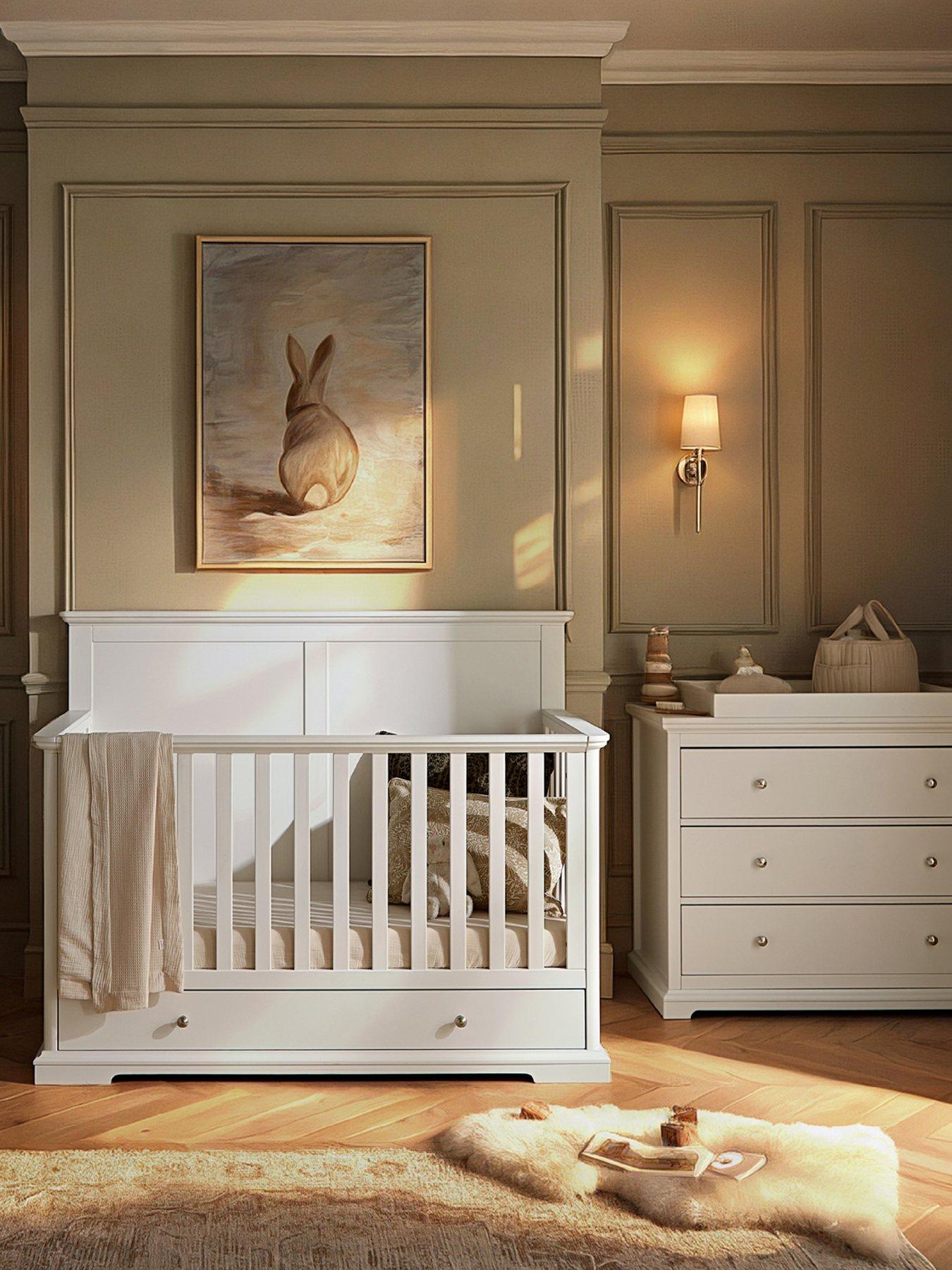 Image 1 of 6 of CuddleCo Beaumont 2pc Set - Grande Cot Bed - White