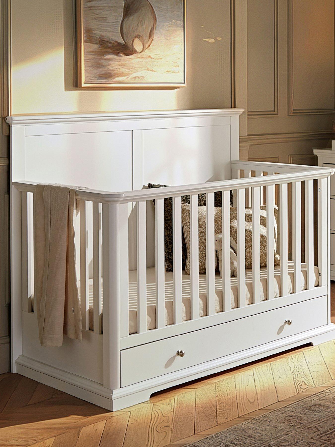 cuddleco-beaumont-grand-cot-bed-whiteback