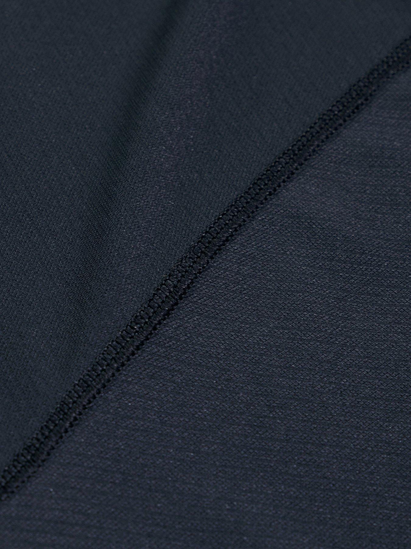 berghaus-womens-247-tech-t-shirt-blackdetail