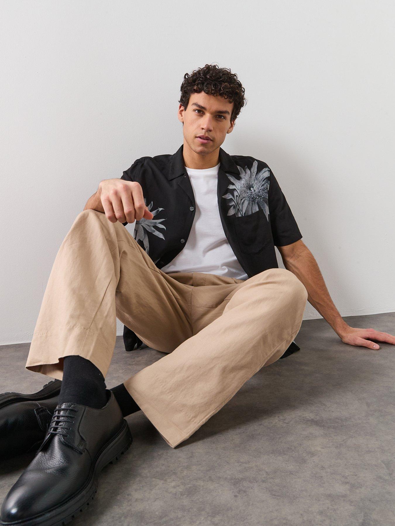 allsaints-roland-trousers-beigeoutfit