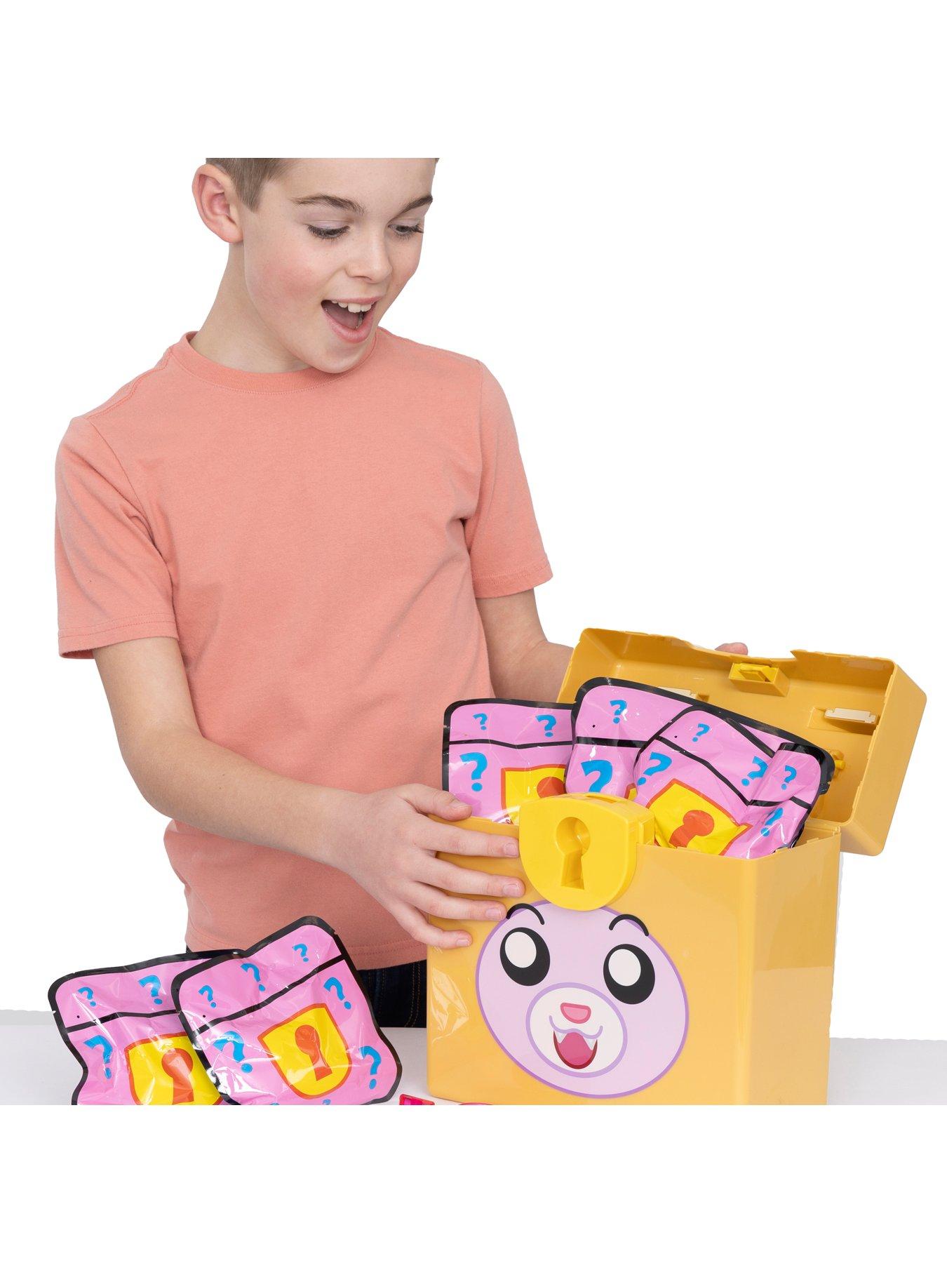 lankybox-lankybox-mystery-lockboxoutfit