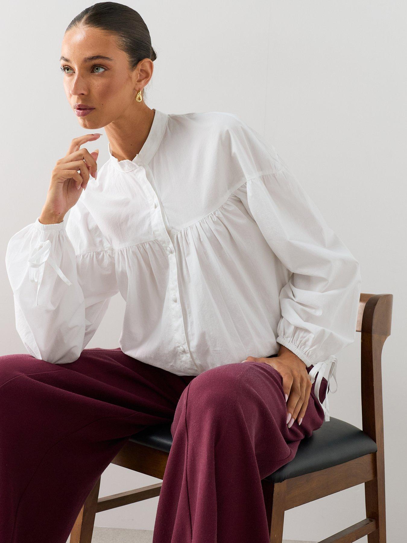 Image 4 of 7 of The Very Collection Women's Cotton Poplin Balloon Sleeve Shirt - White