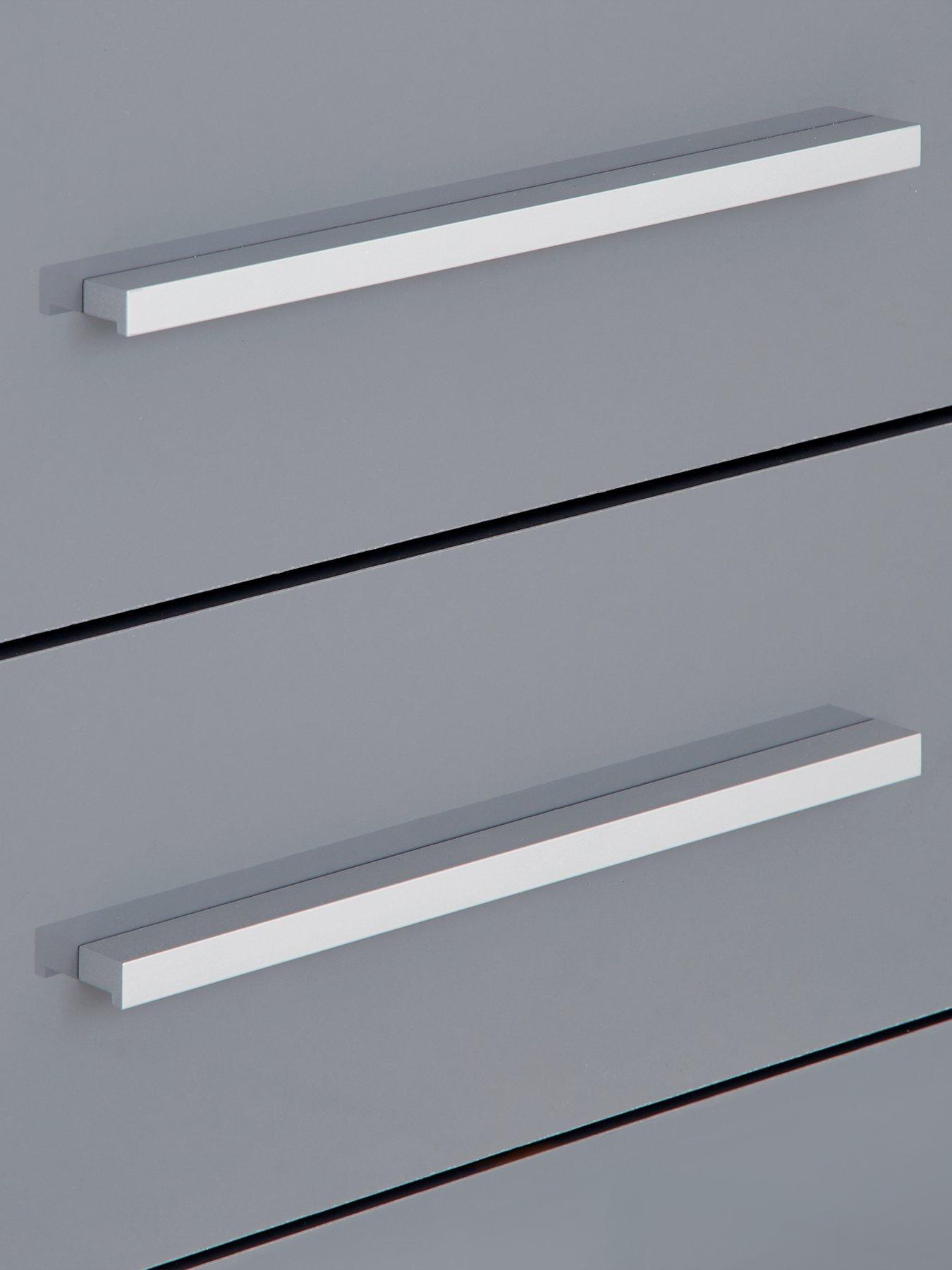 Image 6 of 7 of The Very Collection Prague Gloss 5&nbsp;+ 5 Wide Drawer Chest - Grey