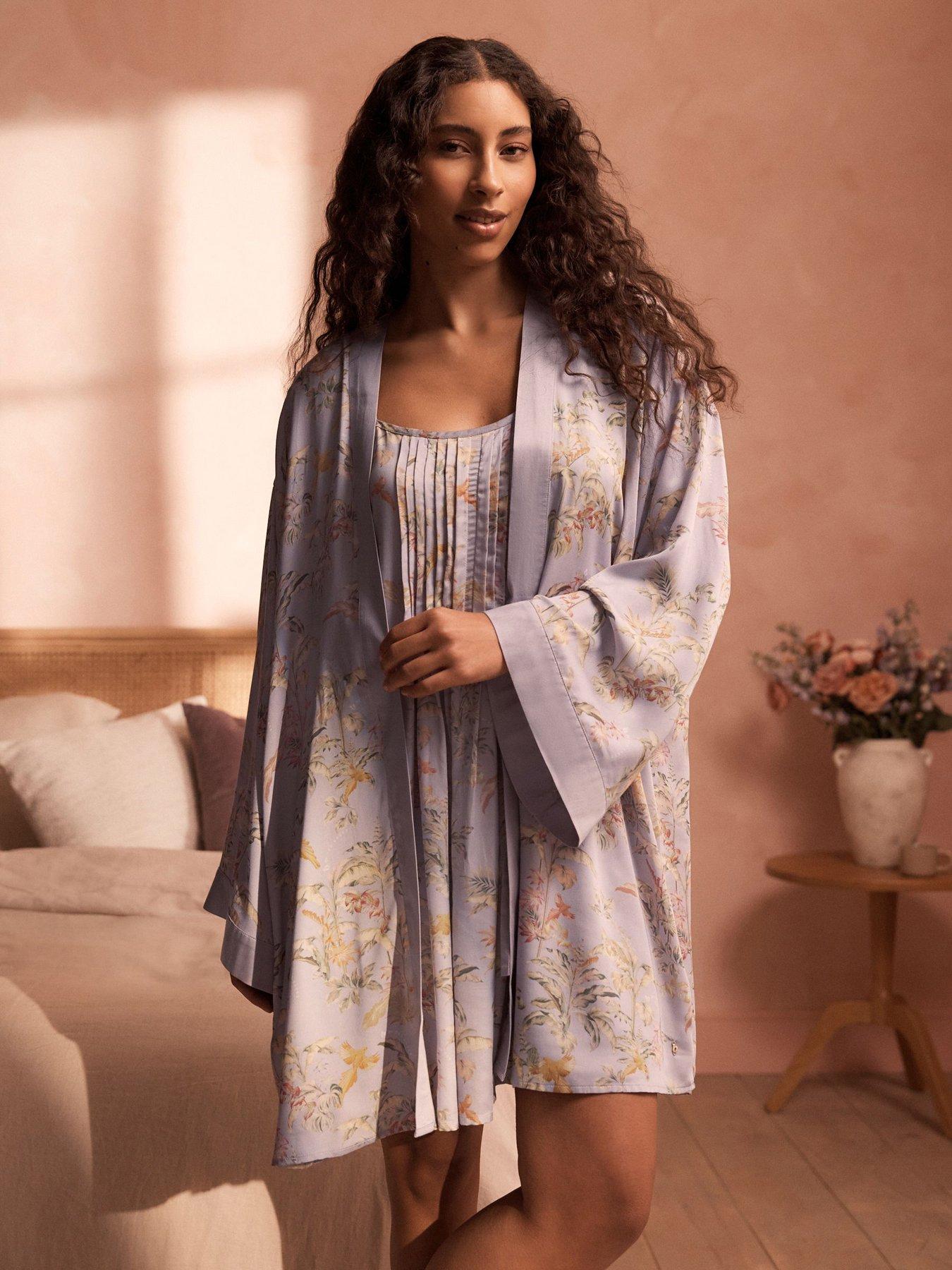 Image 1 of 6 of B By Ted Baker Pleat - Lilac