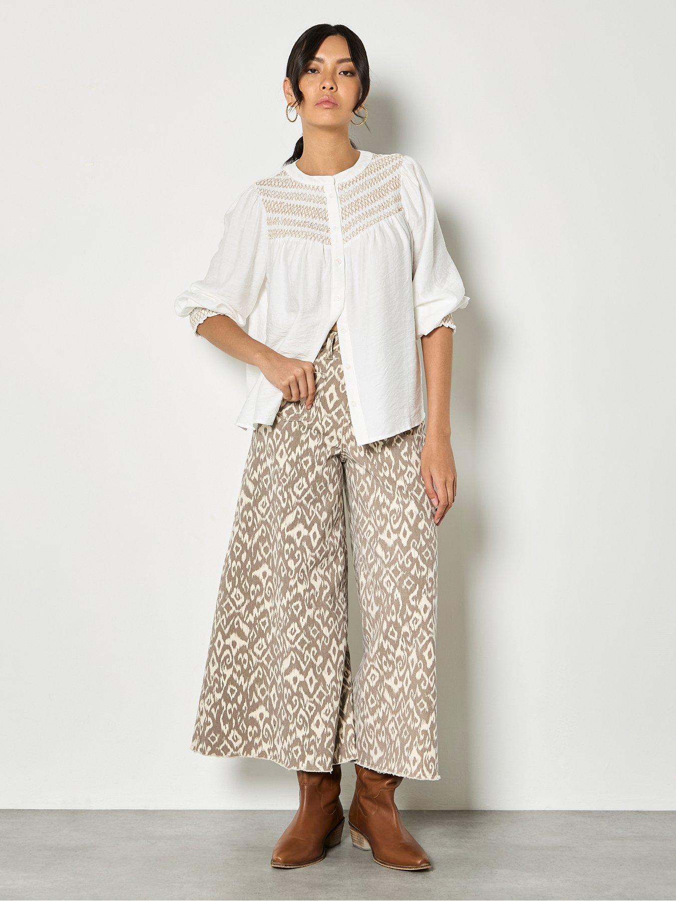 Image 3 of 4 of Apricot Wavy Embroidered Smocked Blouse