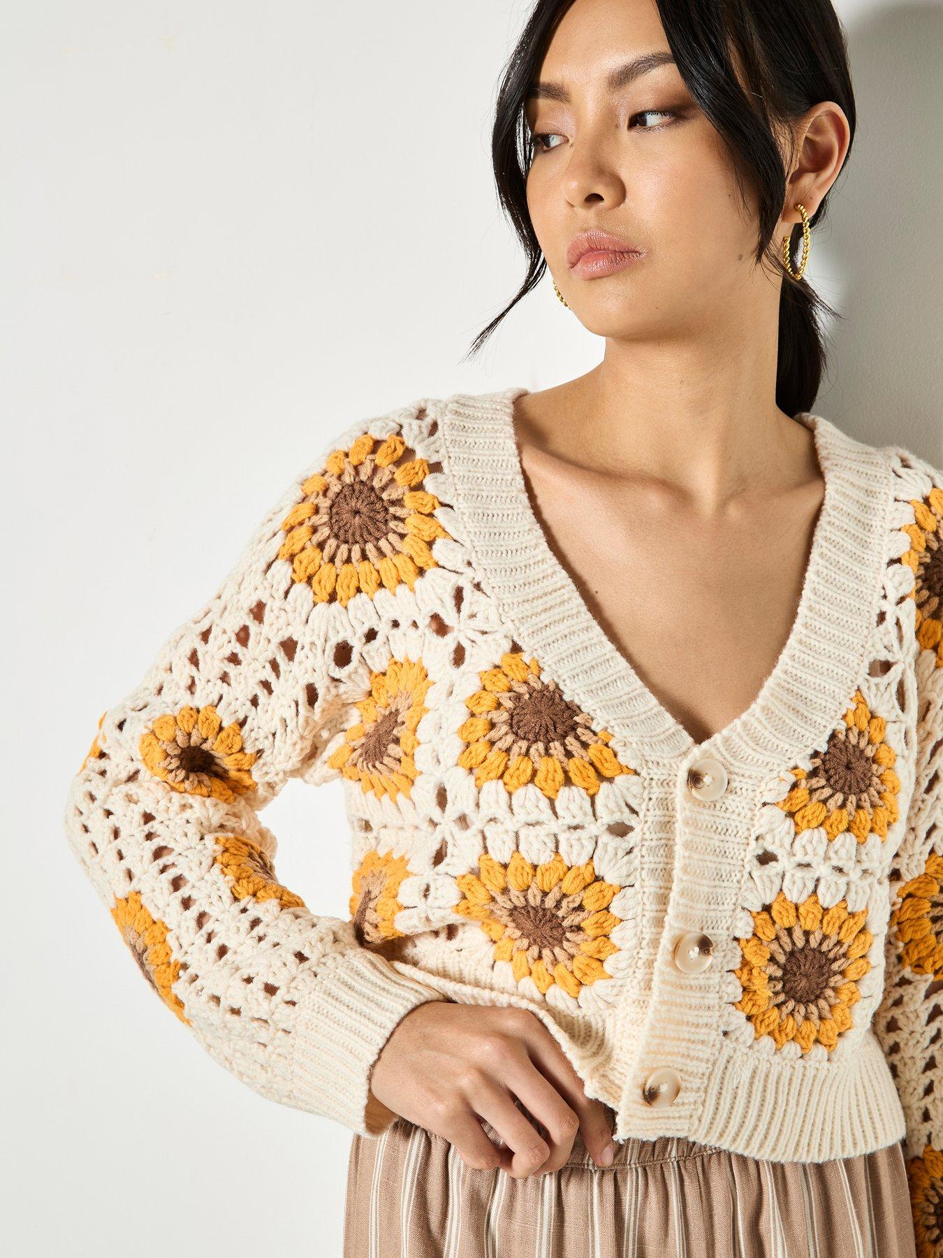apricot-sunflower-hand-knit-crochet-cardiganoutfit