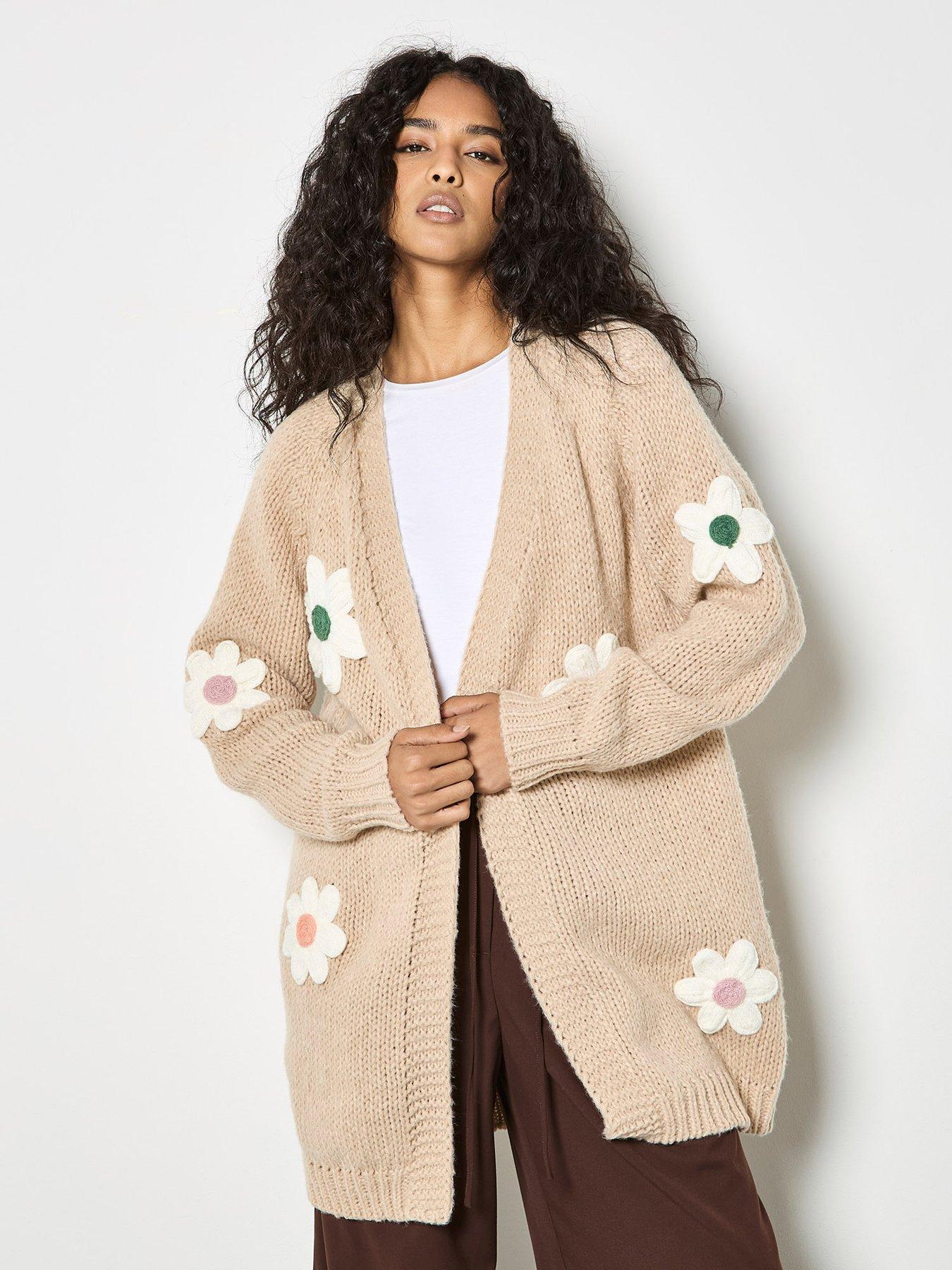 apricot-3d-daisy-chunky-knit-cardigan