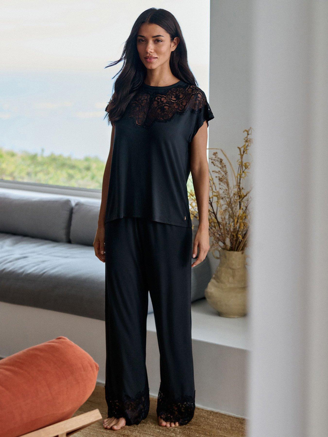 b-by-ted-baker-modal-t-shirt-and-trouser-pyjama-set-black