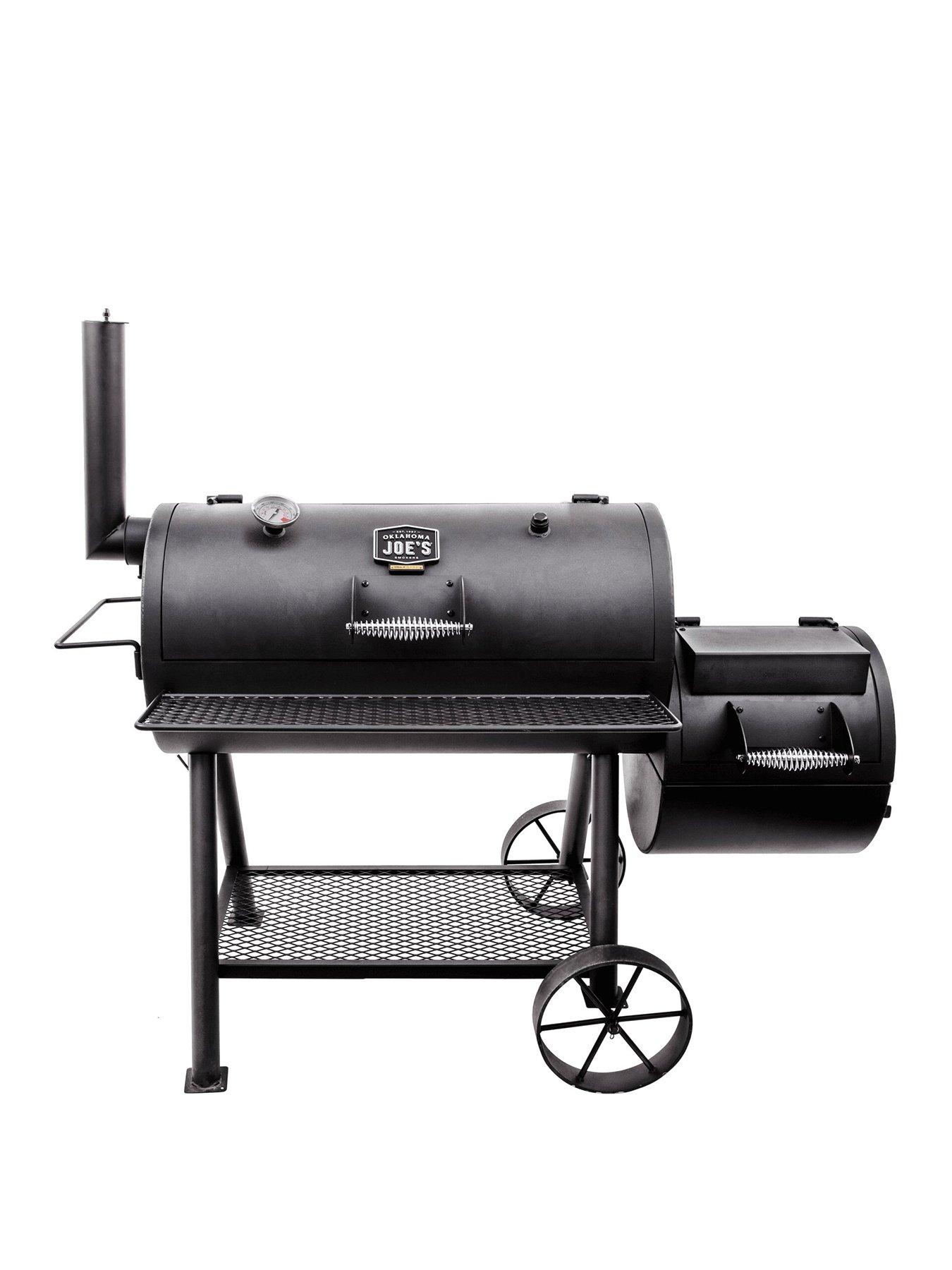 oklahoma-joe-highland-charcoal-smokerstillFront