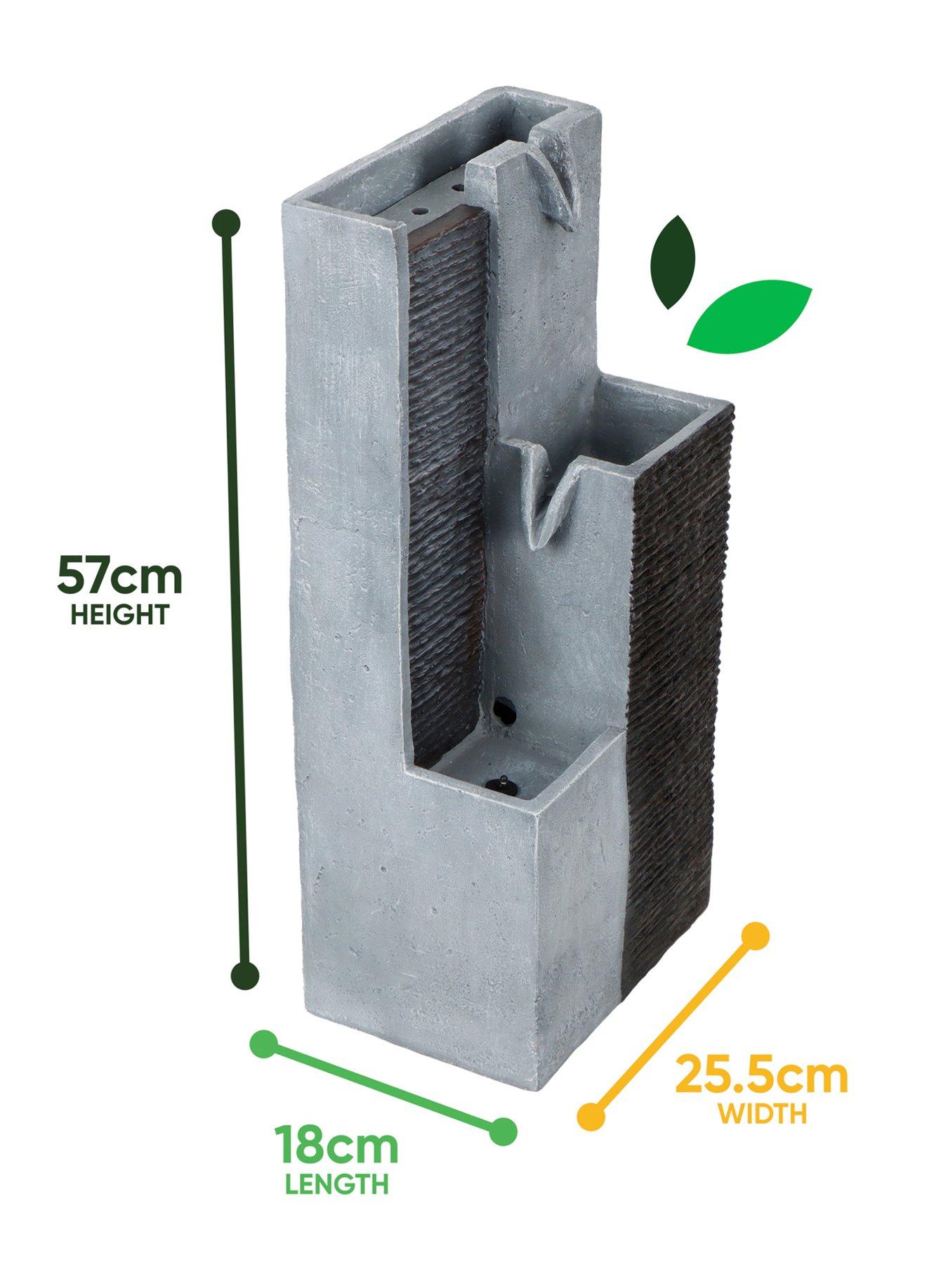 streetwize-trickle-solar-powered-water-fountainback