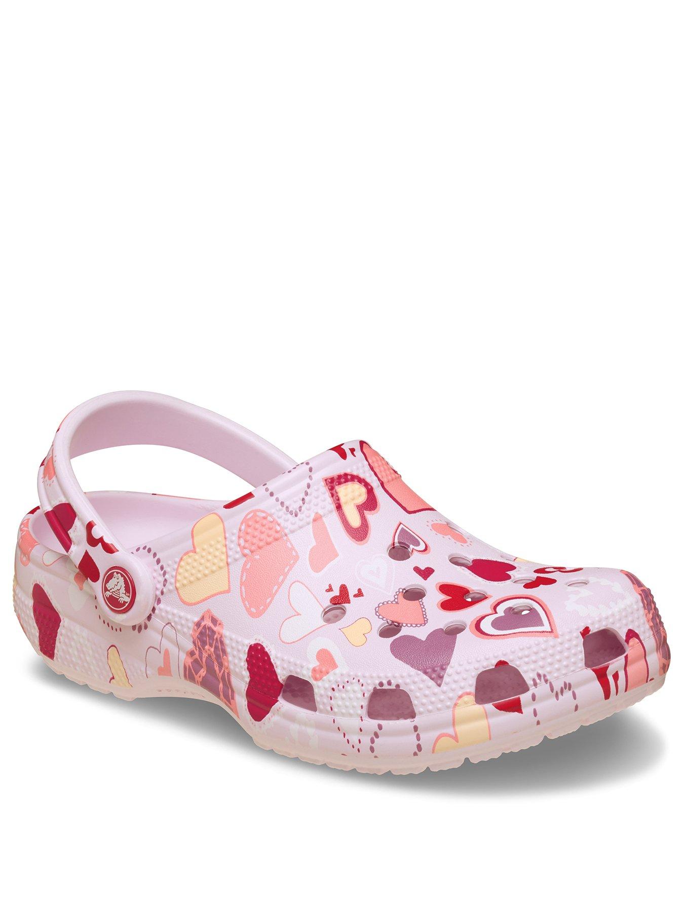 crocs-classic-vday-clog-kstillFront